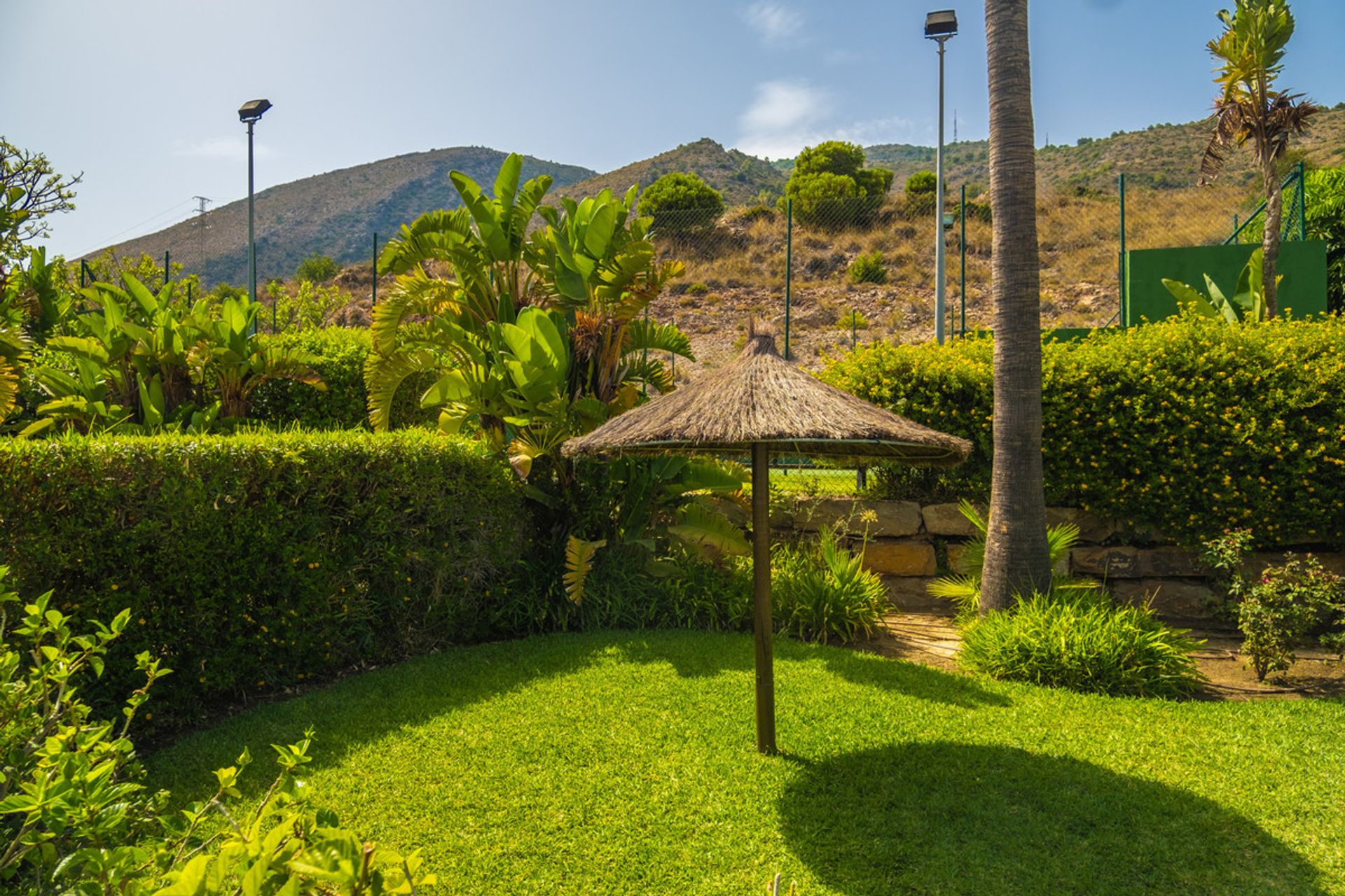 Condominium dans Benalmádena, Andalusia 12431204