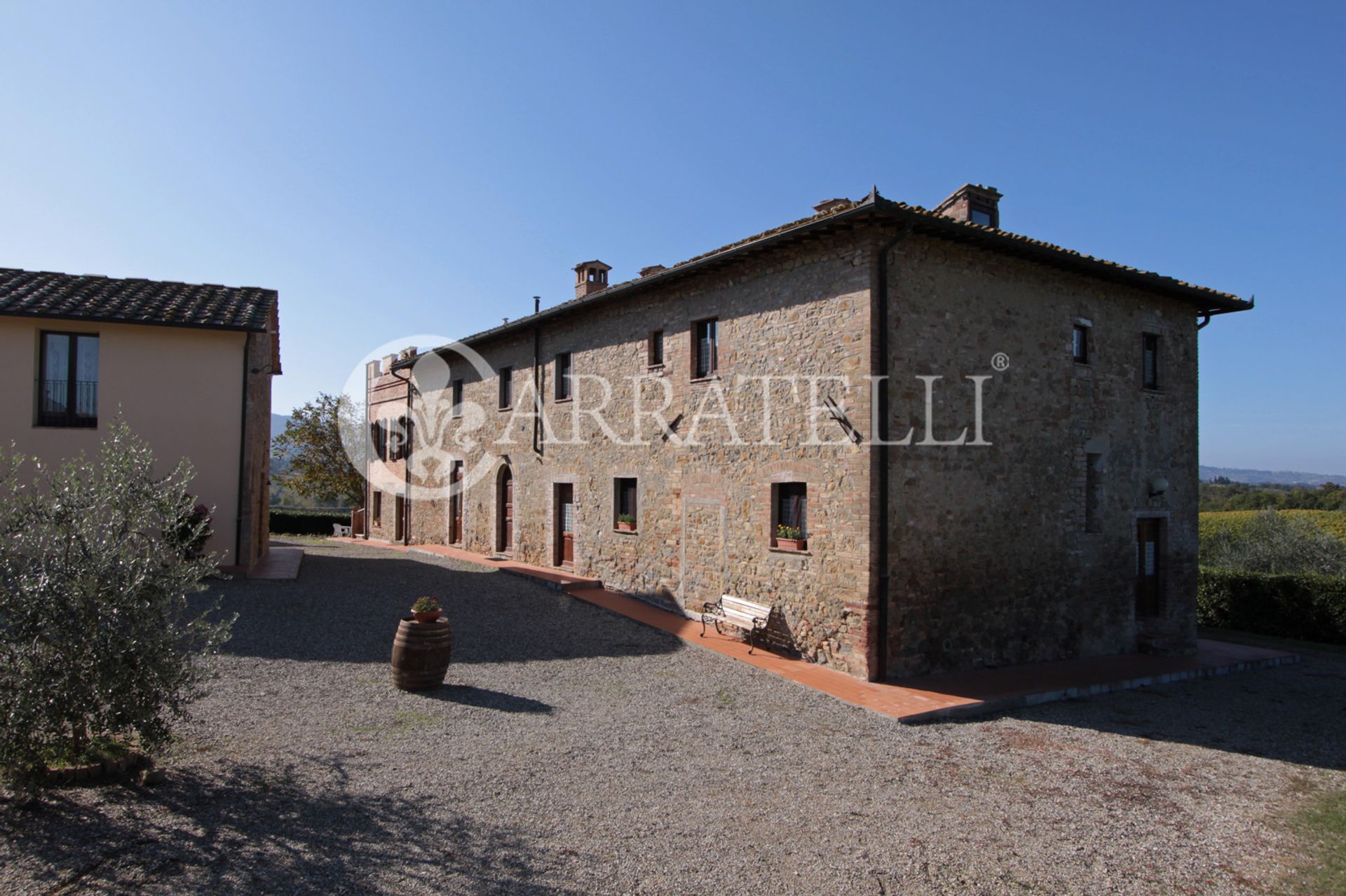 Osakehuoneisto sisään San Gimignano, Tuscany 12431377