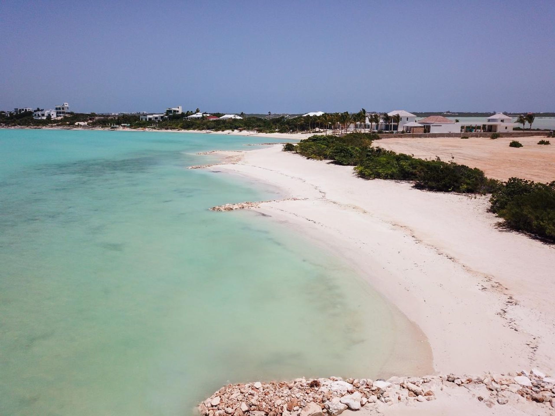 Land i , Caicos Islands 12432147