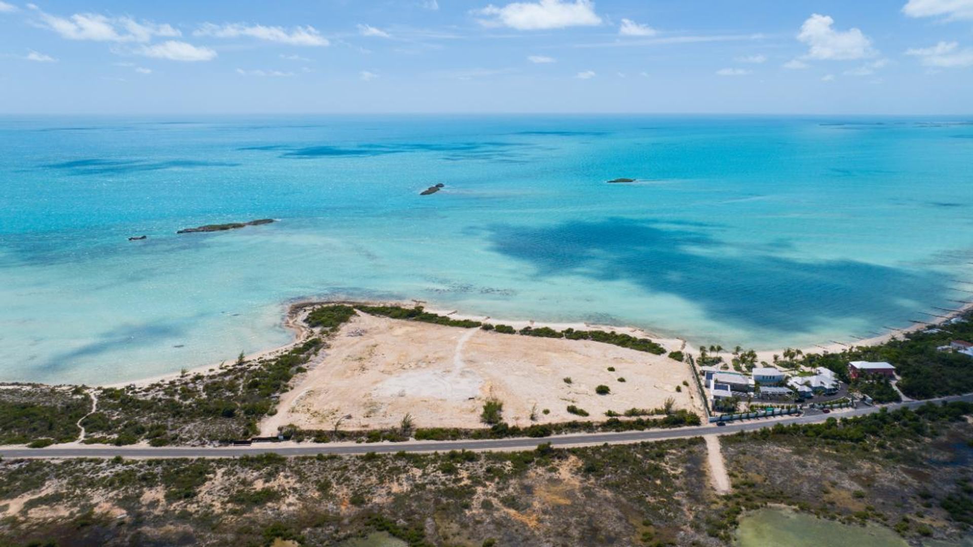 الأرض في , Caicos Islands 12432148