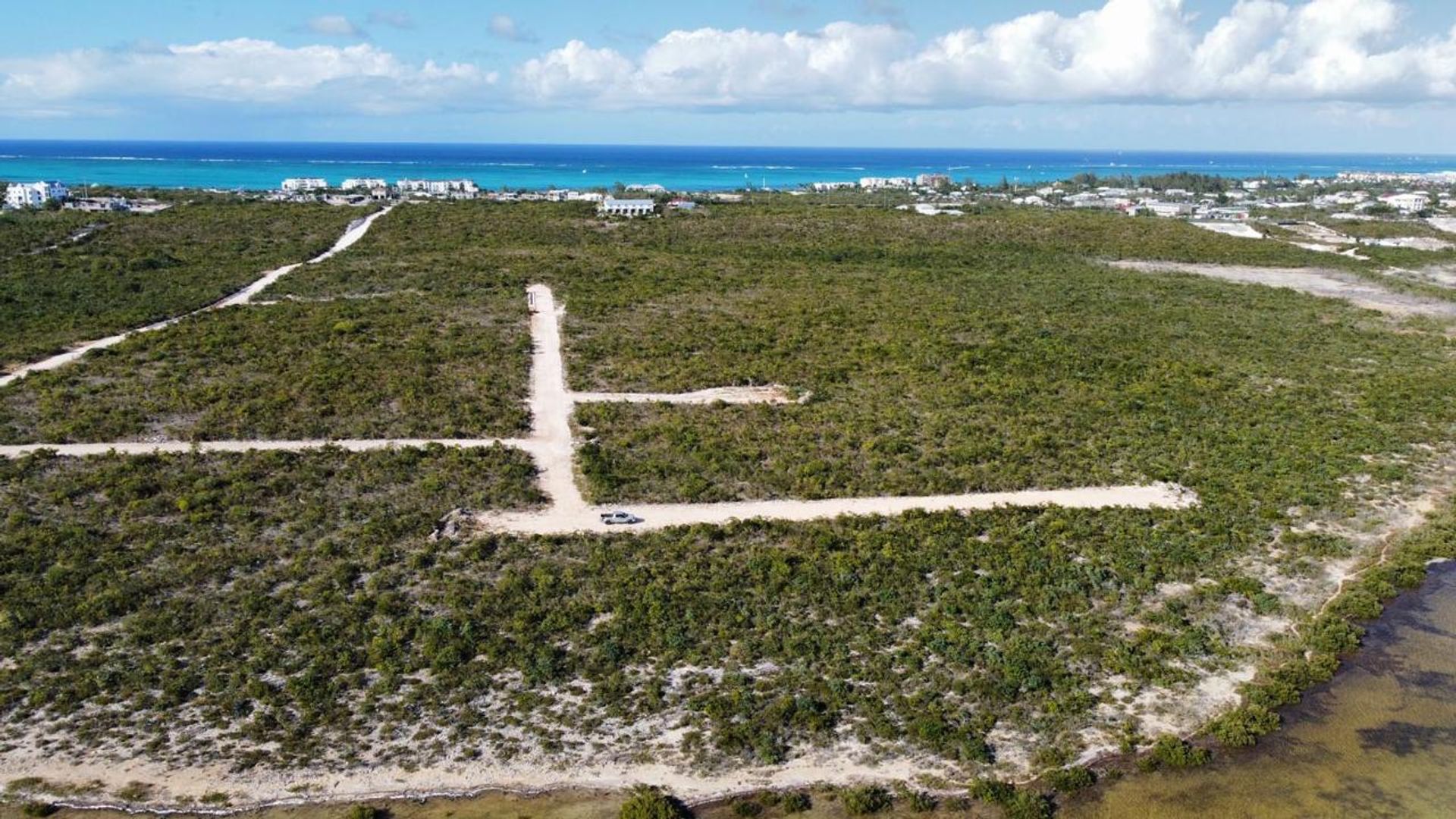 Maa sisään , Caicos Islands 12432193