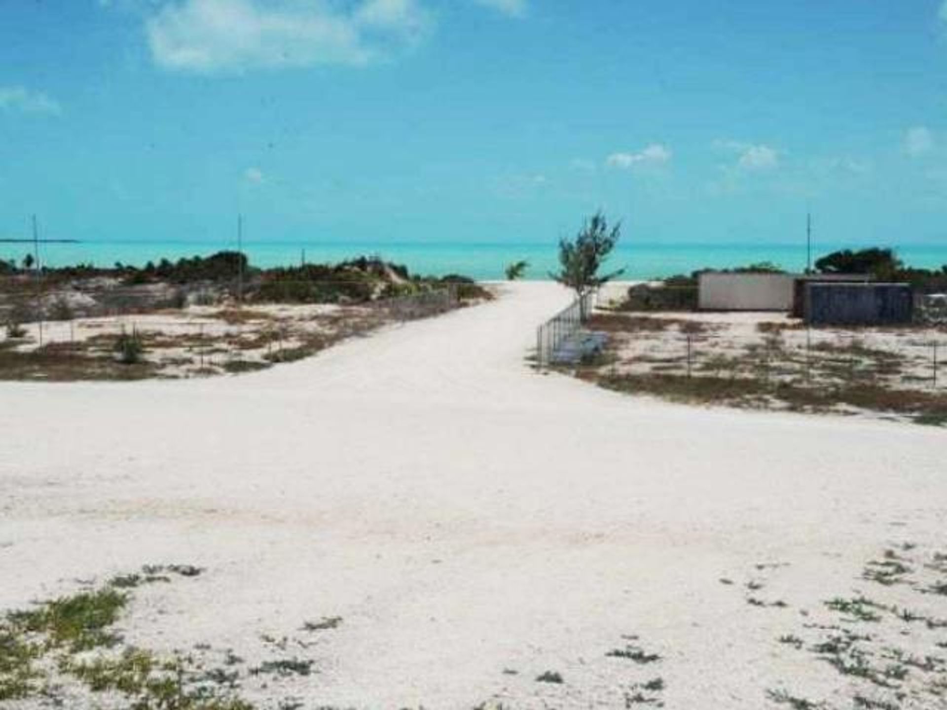 Wylądować w , Caicos Islands 12432221