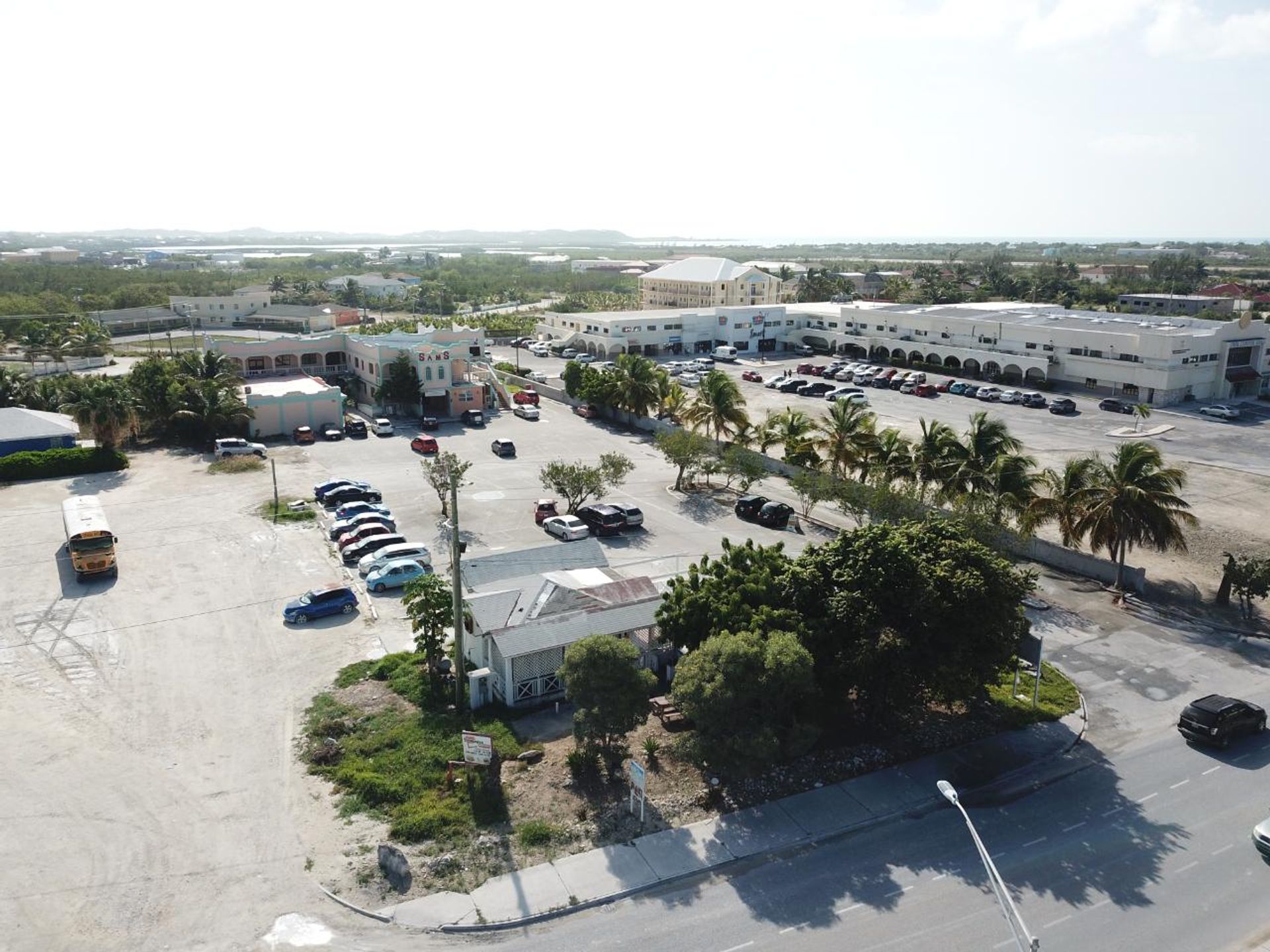 Tanah dalam blue-hills, Caicos Islands 12432246