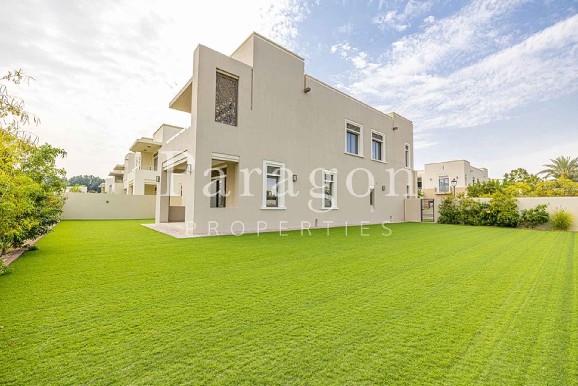 House in Dubai, Dubayy 12432547