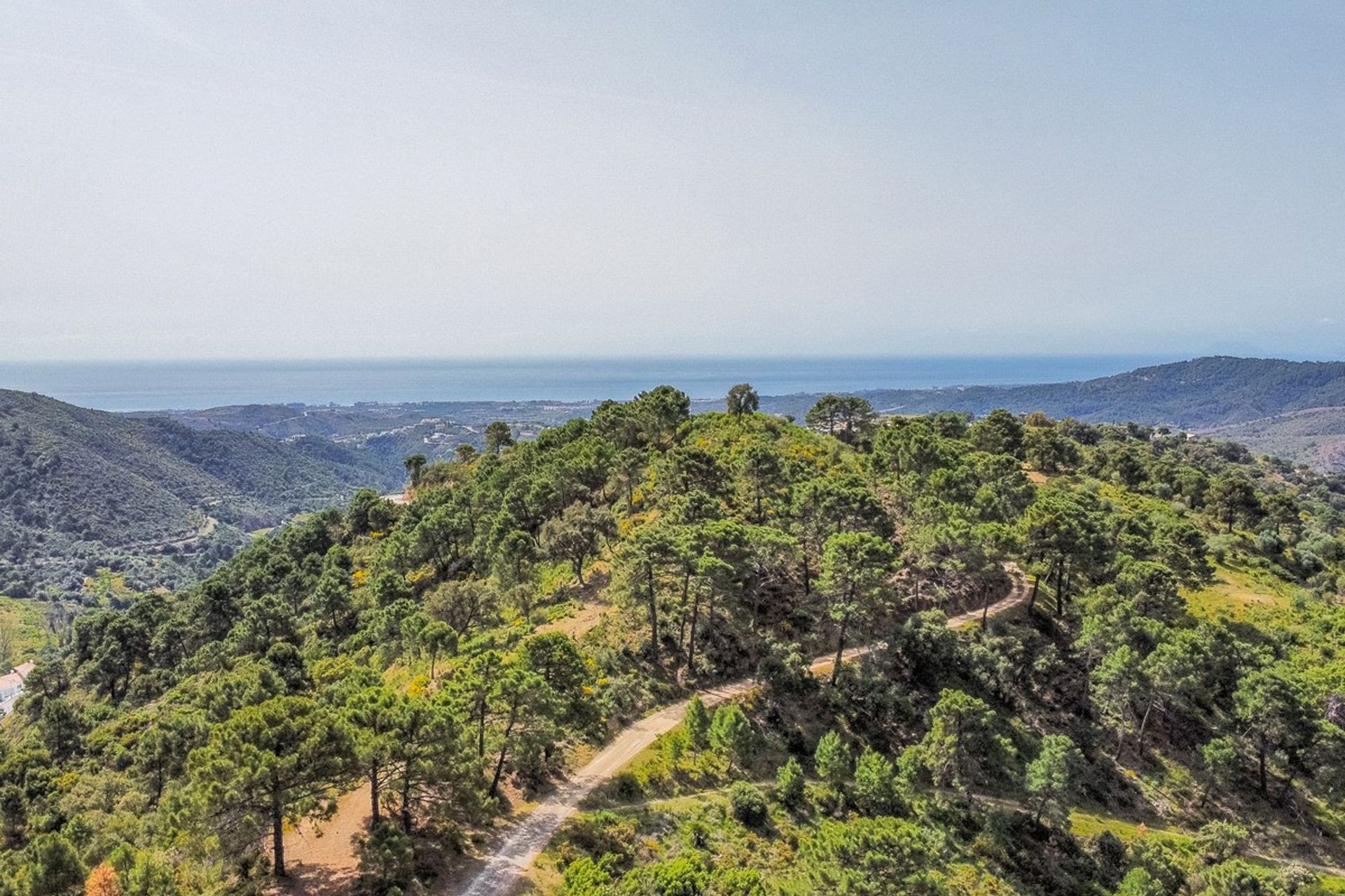 Terra no Benahavís, Andalusia 12433374