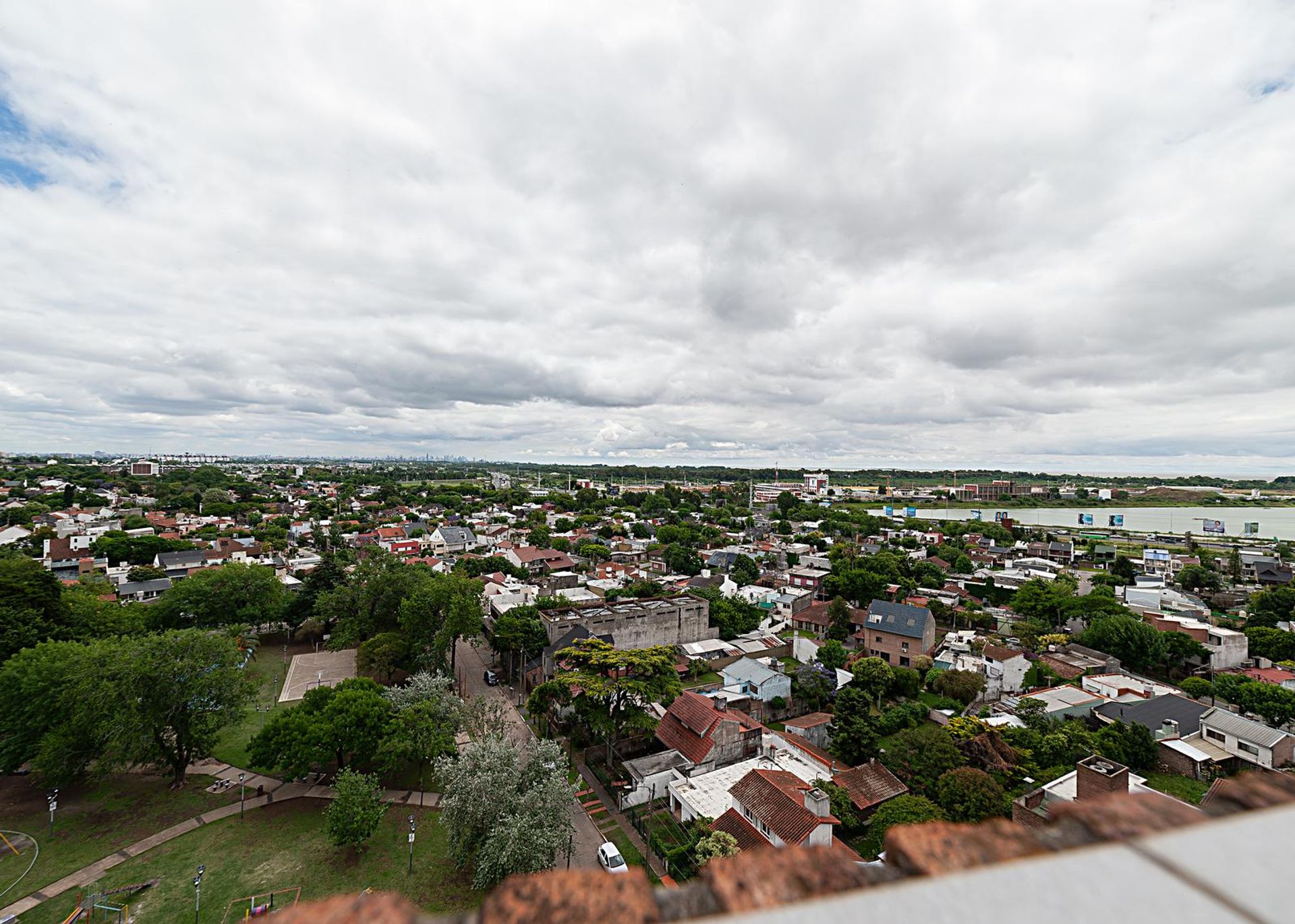 Osakehuoneisto sisään Bernal, Buenos Aires 12433578