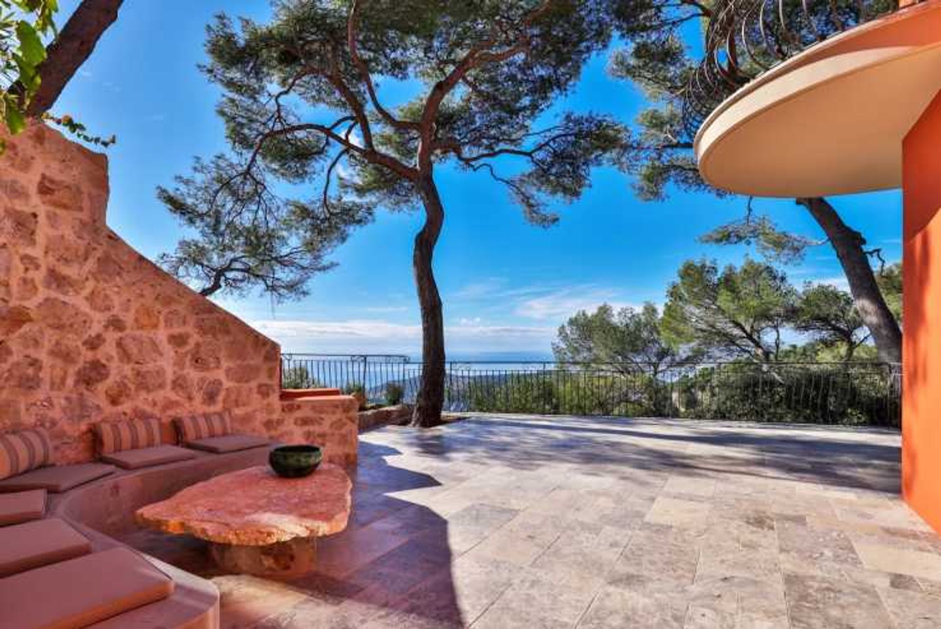 بيت في Villefranche-sur-Mer, Provence-Alpes-Côte d'Azur 12433791