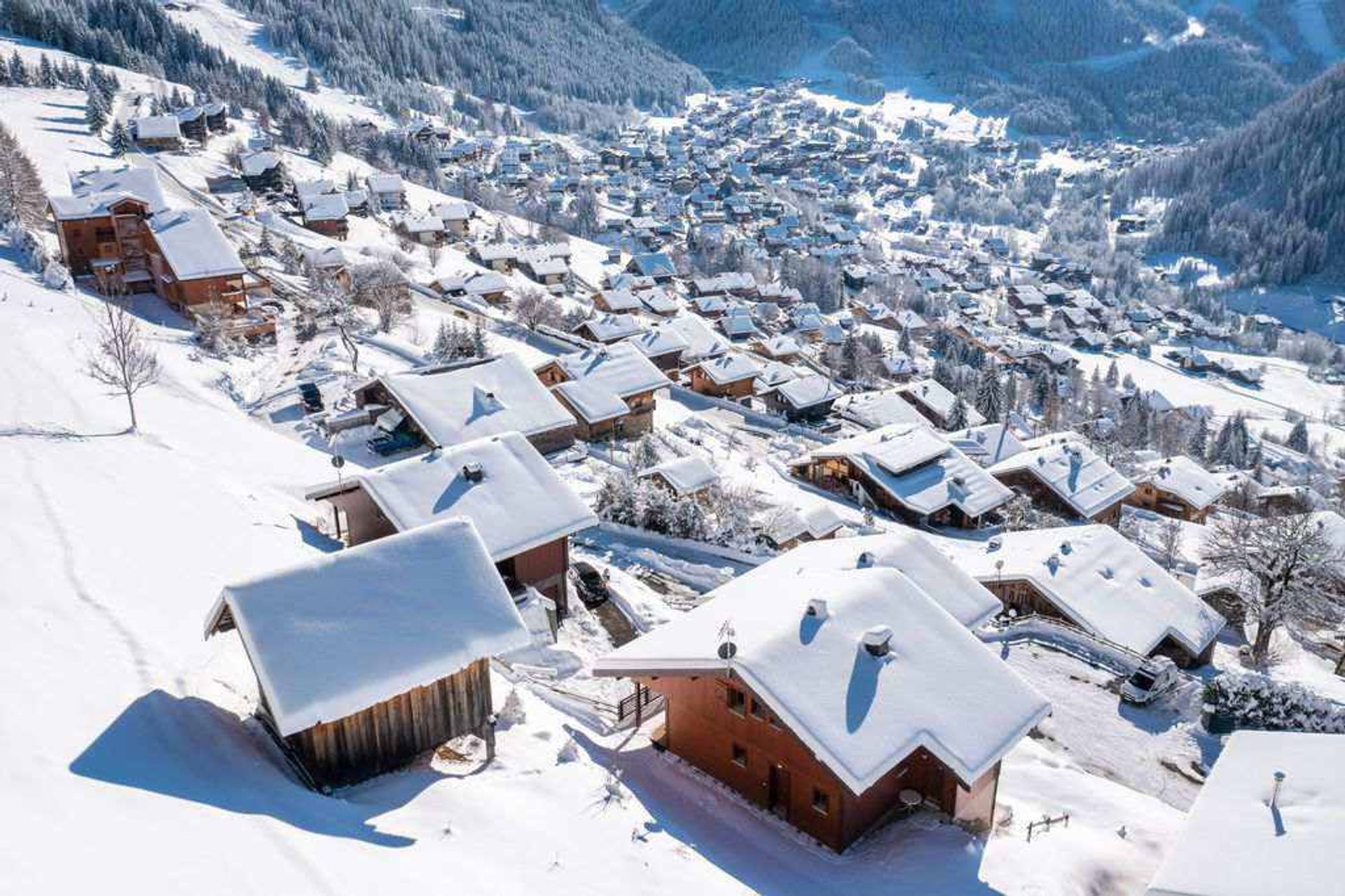 Other in Châtel, Auvergne-Rhône-Alpes 12443656