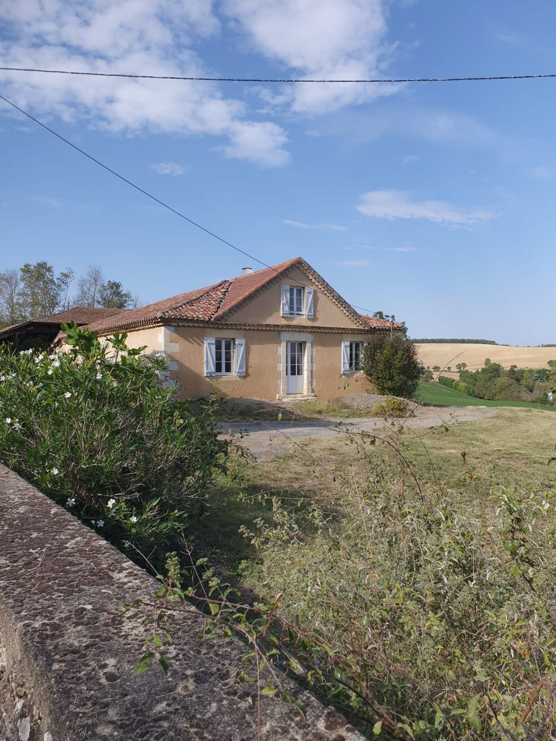 Будинок в Auch, Occitanie 12443854