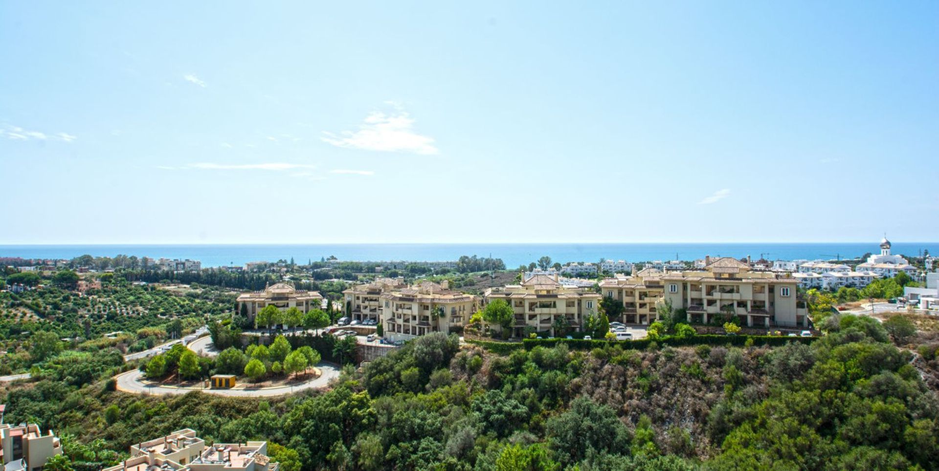 Condominium in Estepona, Andalusia 12445120