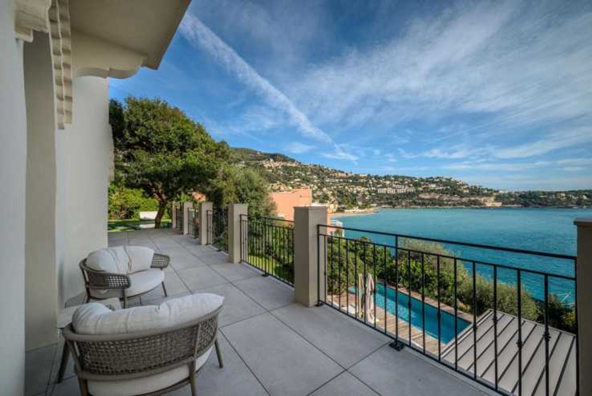 Hus i Roquebrune-Cap-Martin, Provence-Alpes-Côte d'Azur 12445280