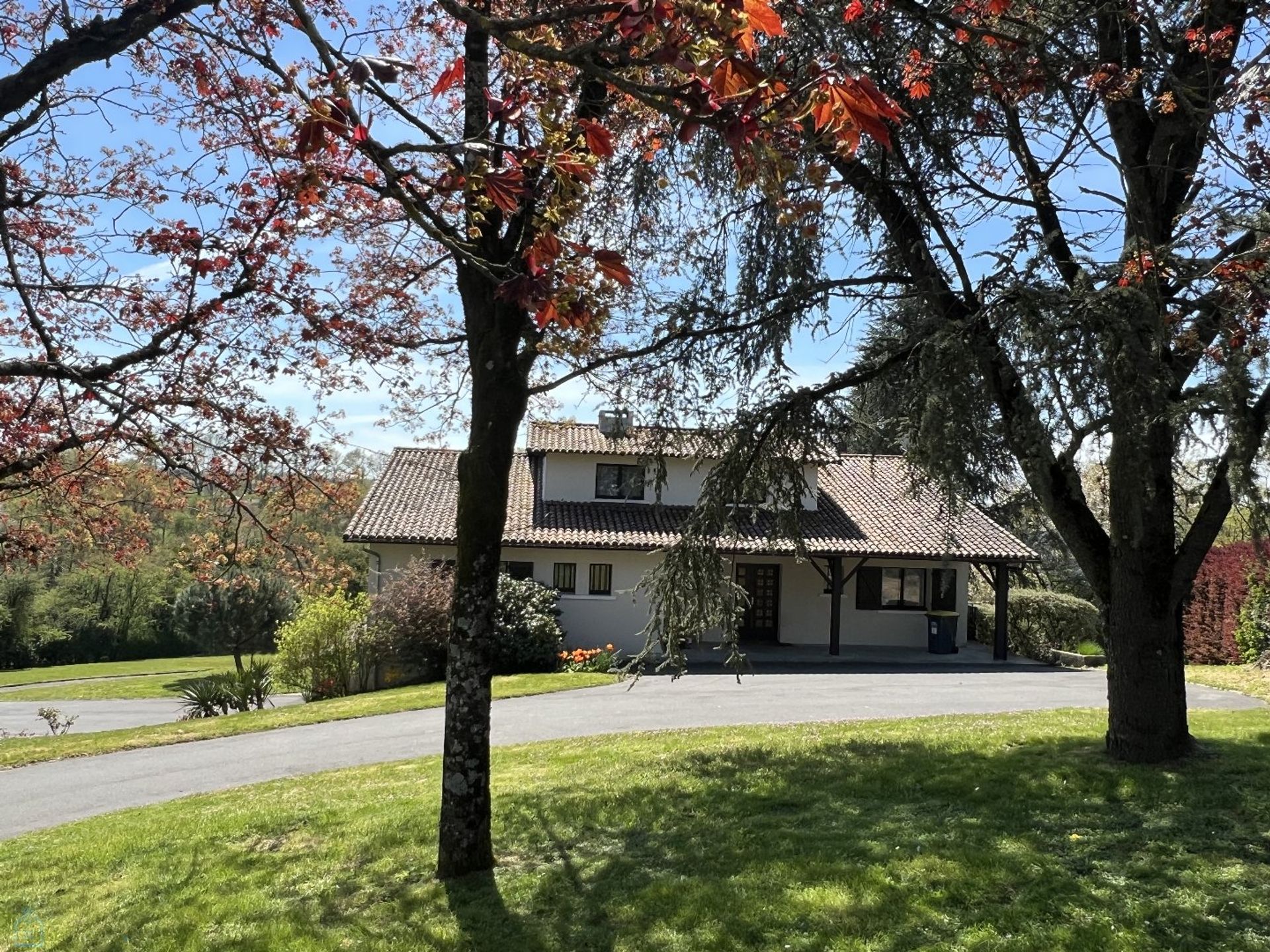 casa en Parthenay, Nouvelle-Aquitaine 12446726