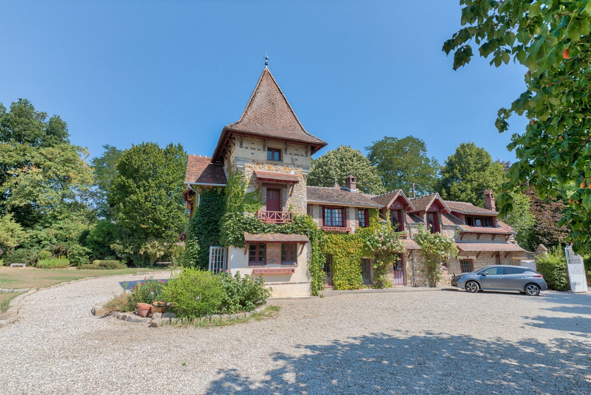 Commerciale nel Fontainebleau, Île-de-France 12446882