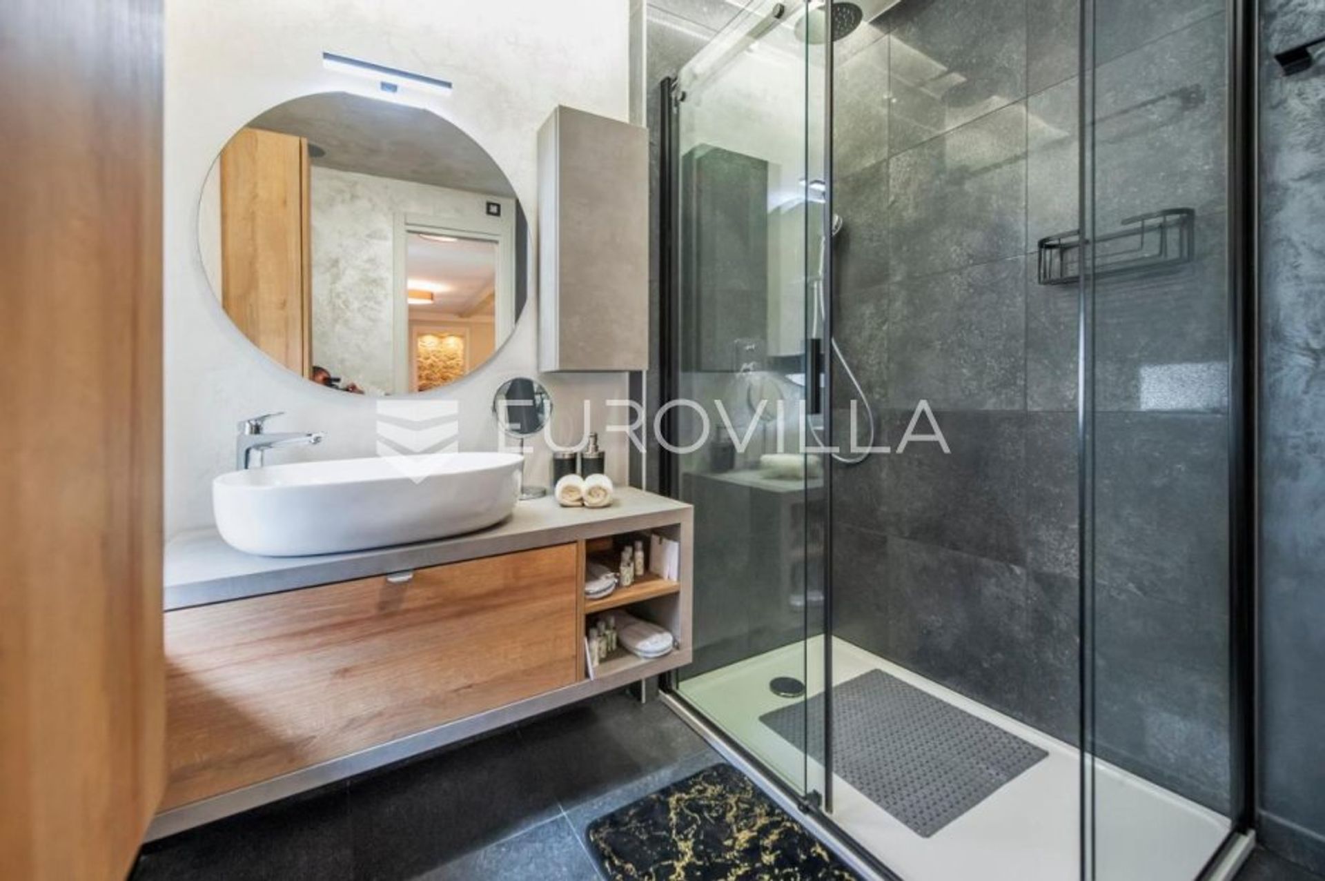 Condominio en Rovinj, Istarska županija 12447618