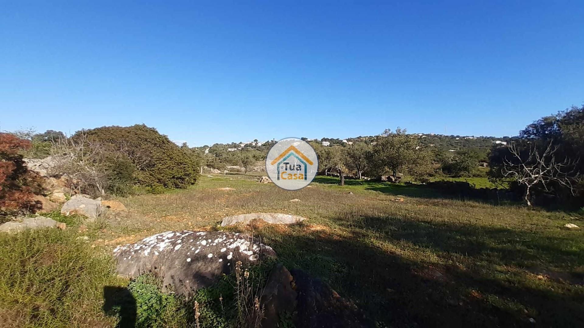 Tierra en São Brás de Alportel, Faro District 12447781