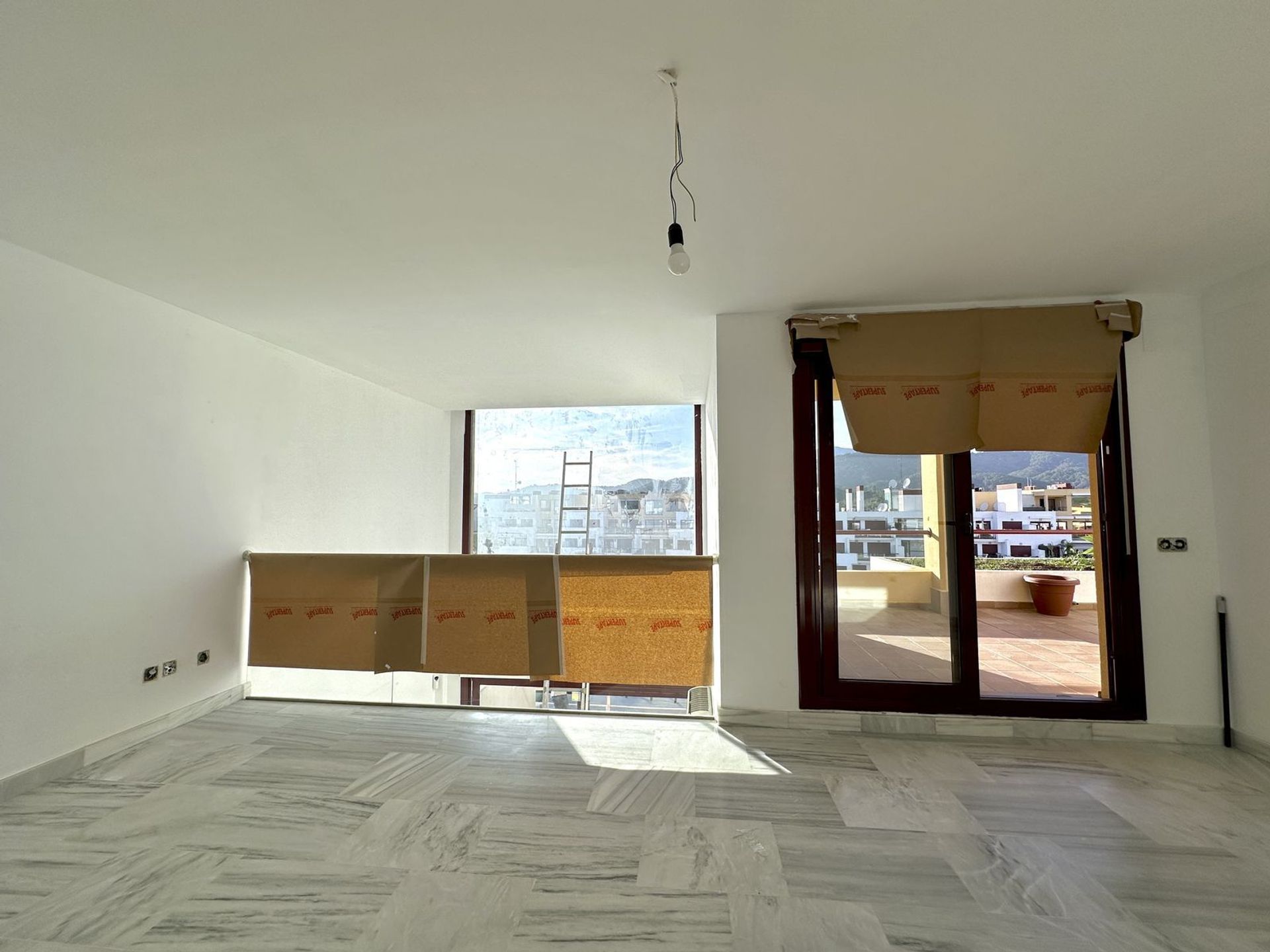 Hus i Benahavis, Andalusien 12450776