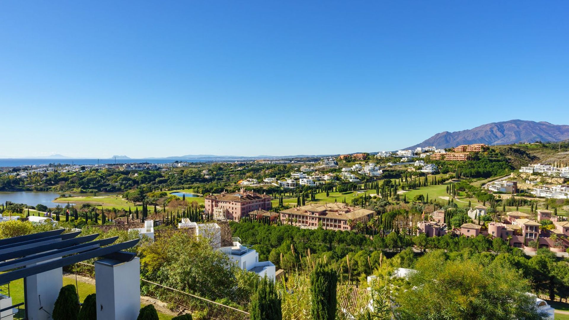 Condominio en Benahavís, Andalucía 12451020