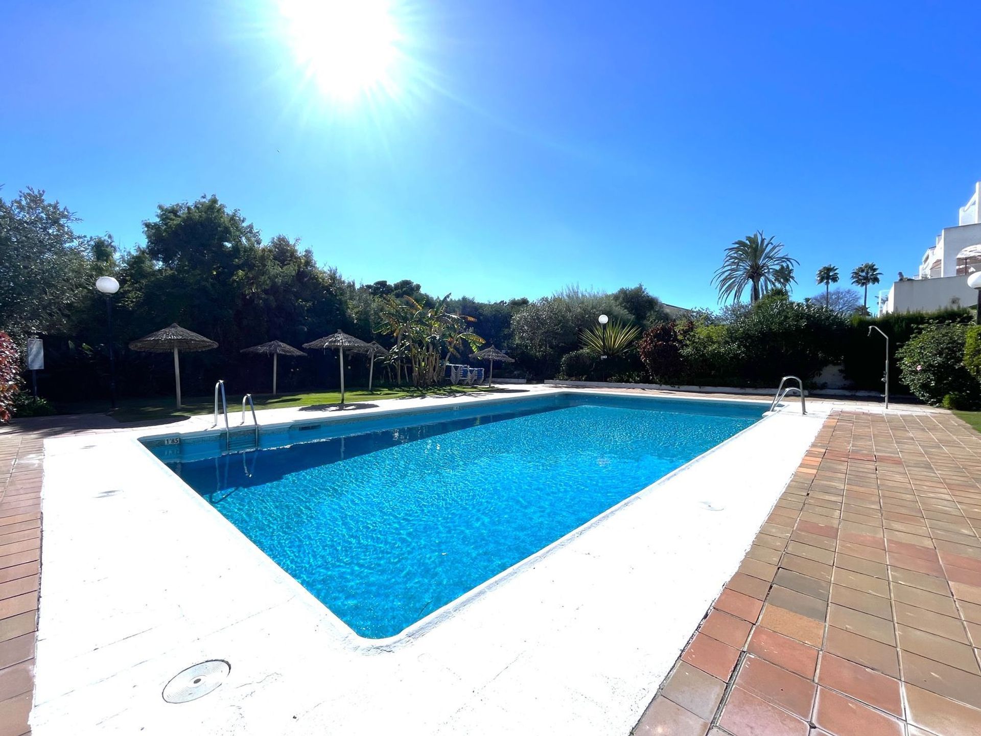 Condominium in Sotogrande, Andalusia 12451143