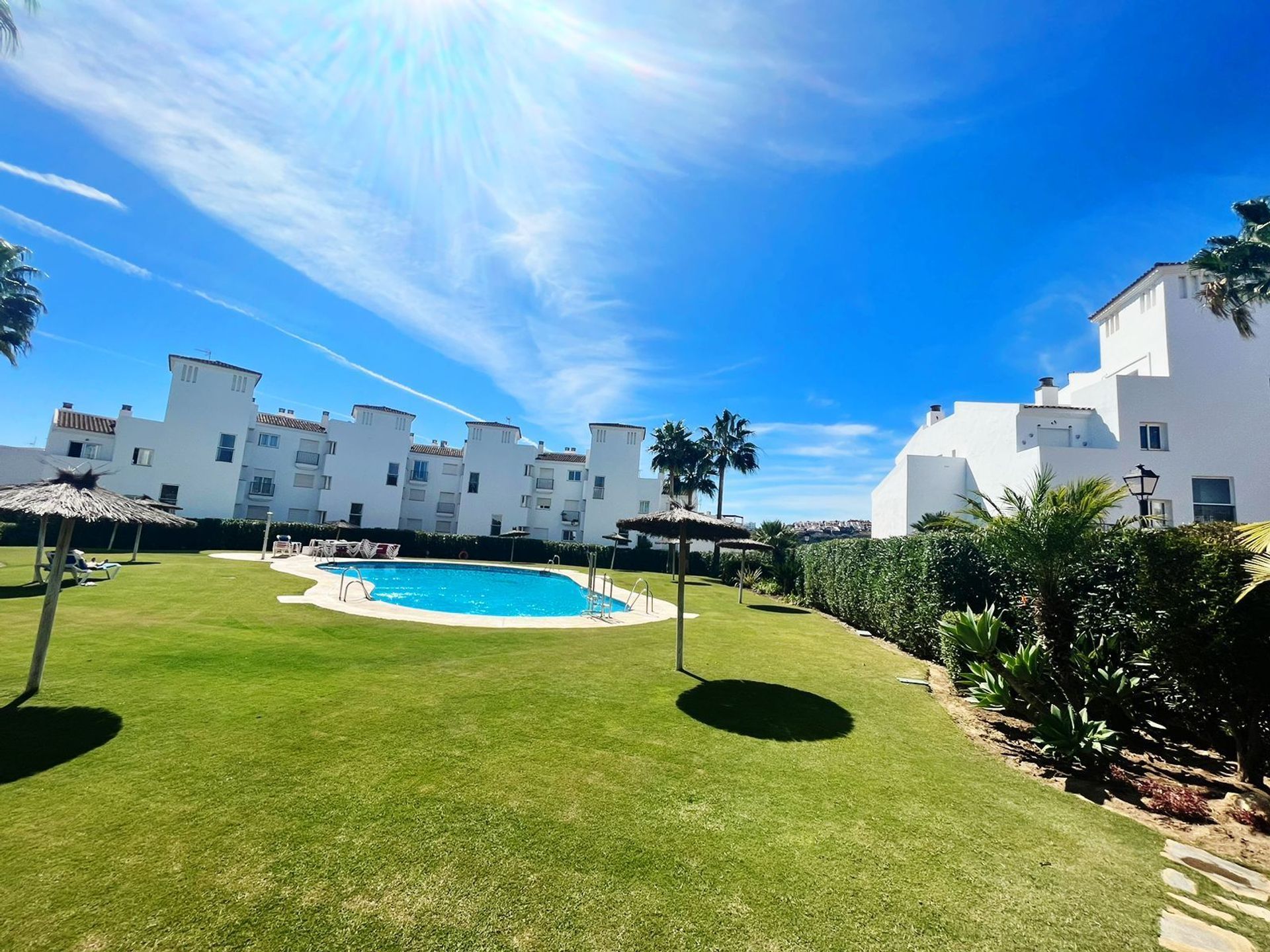 Condominio en Puerto de la Duquesa, Andalusia 12451145