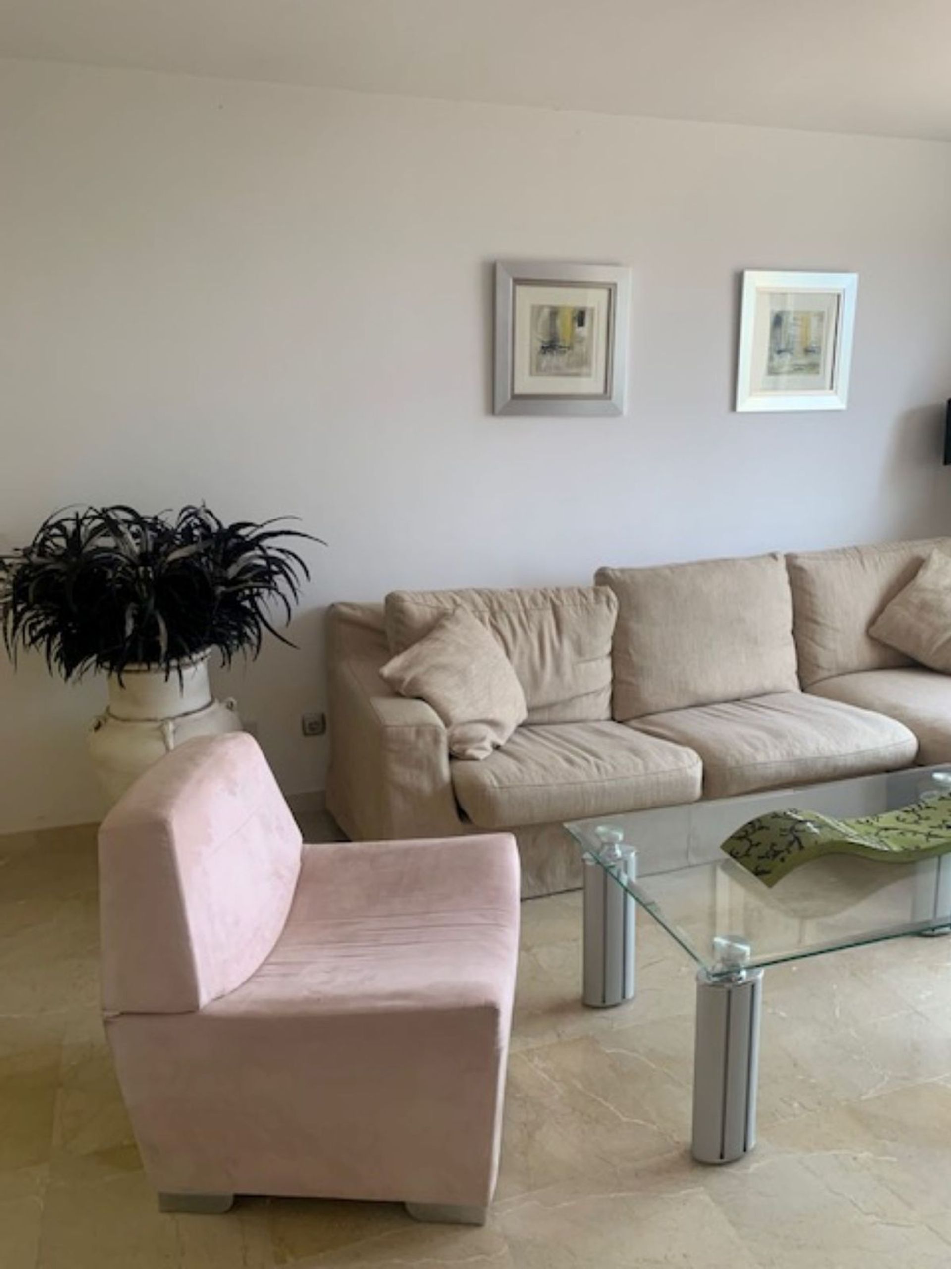 Condominium dans Benahavís, Andalousie 12451231