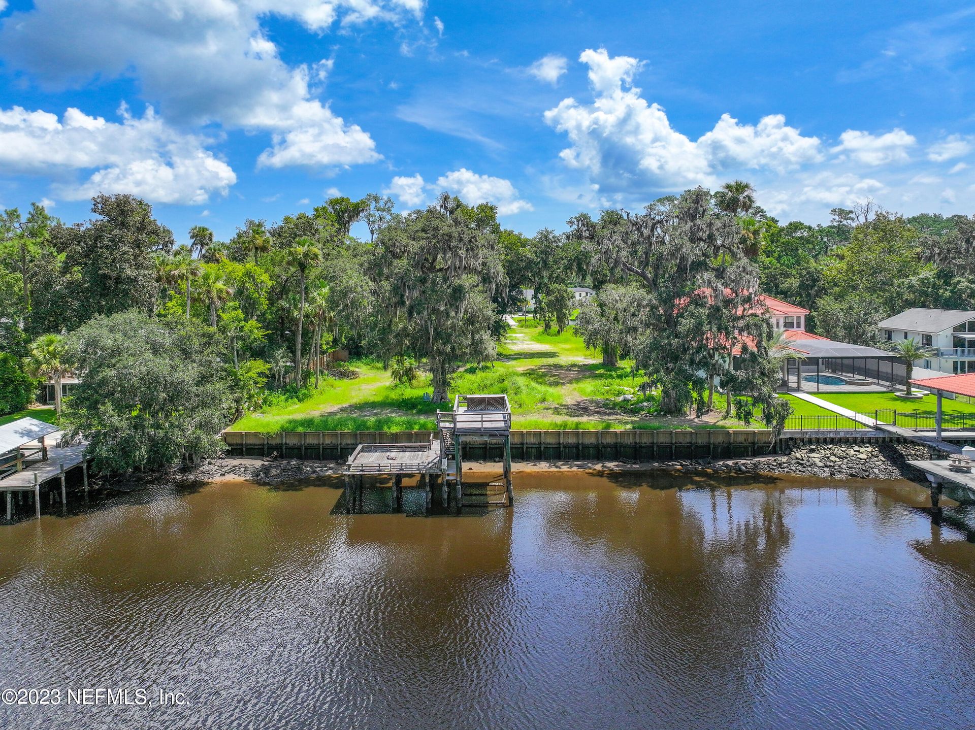 קוֹנדוֹמִינִיוֹן ב Ponte Vedra Beach, Florida 12451525