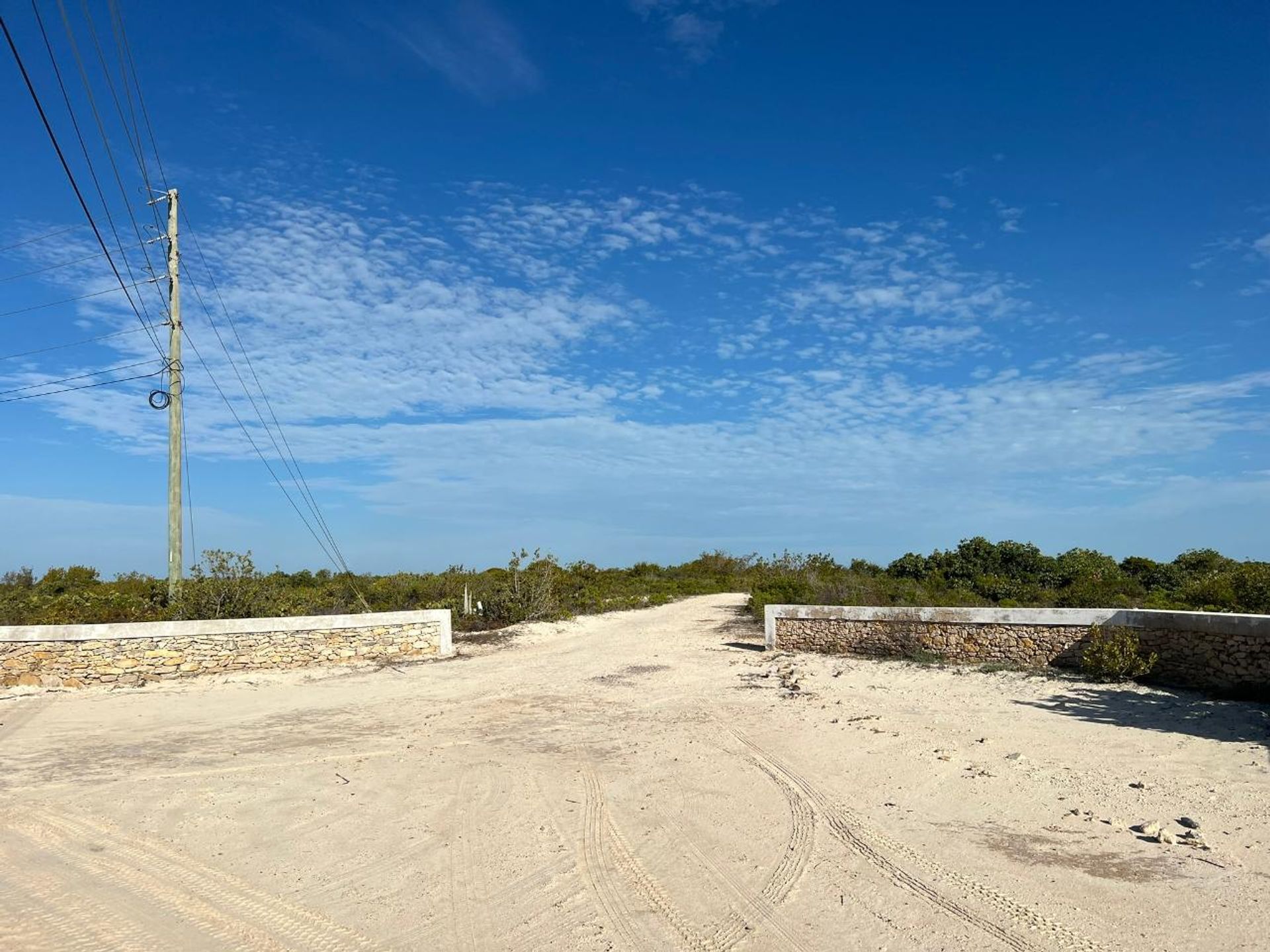 Maa sisään , Caicos Islands 12451930