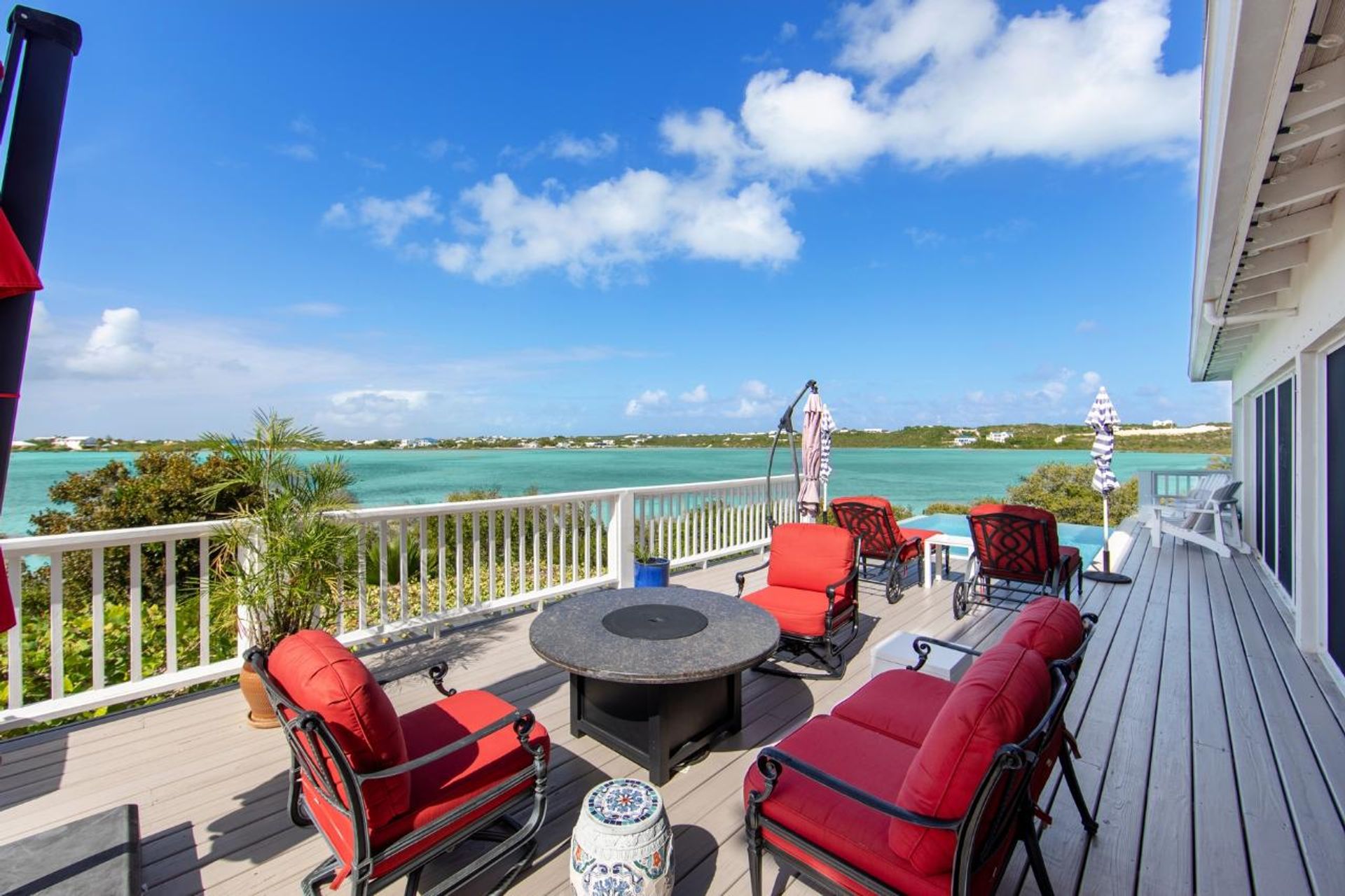 Rumah di Venetian Road Settlement, Caicos Islands 12451940