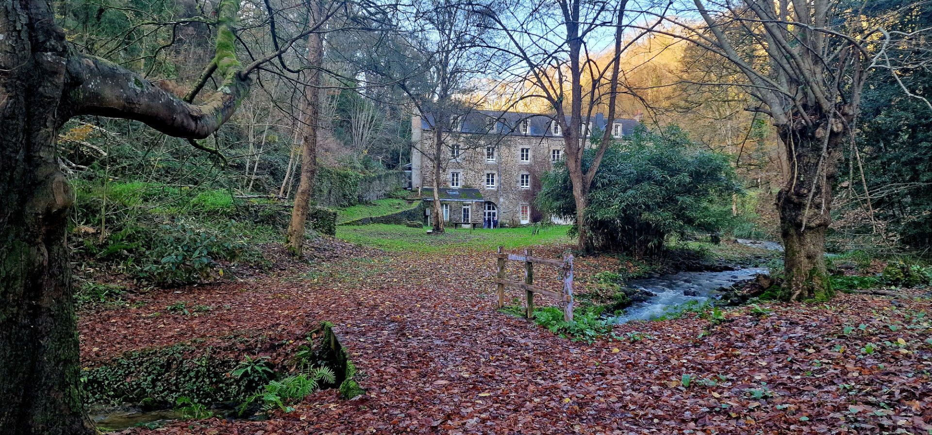 بيت في Dinan, Bretagne 12452030