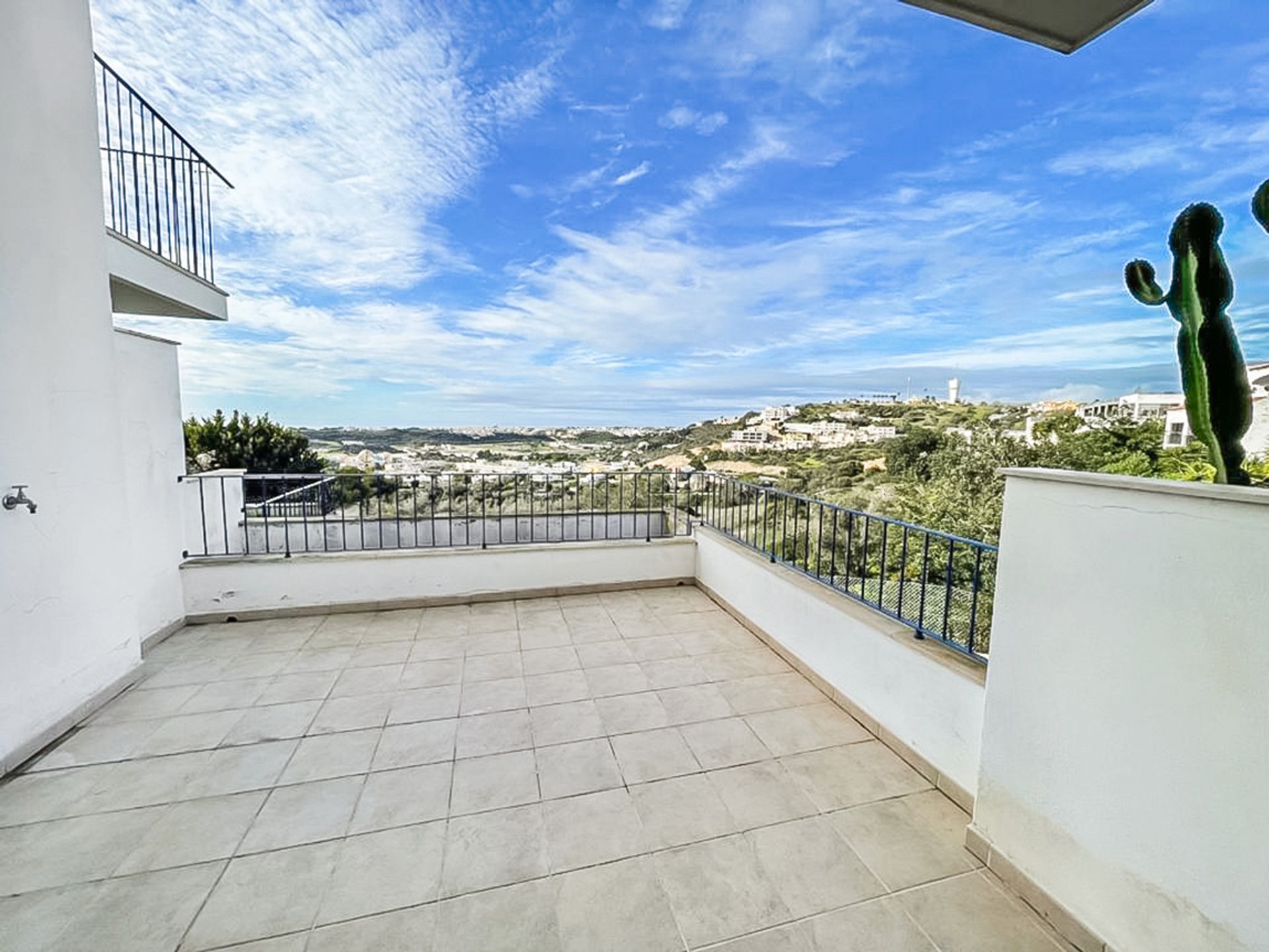 House in Albufeira, Faro District 12453147