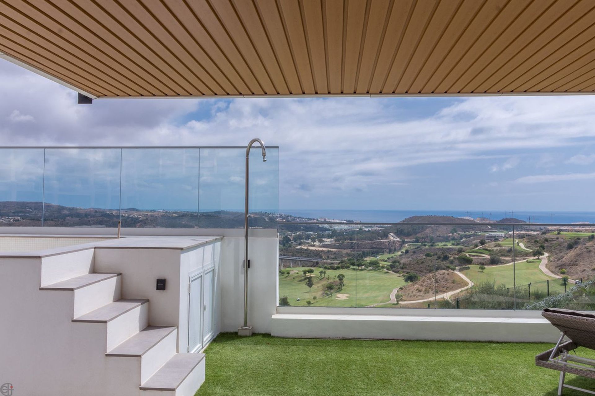 Condominium in La Cala de Mijas, Andalusia 12453284