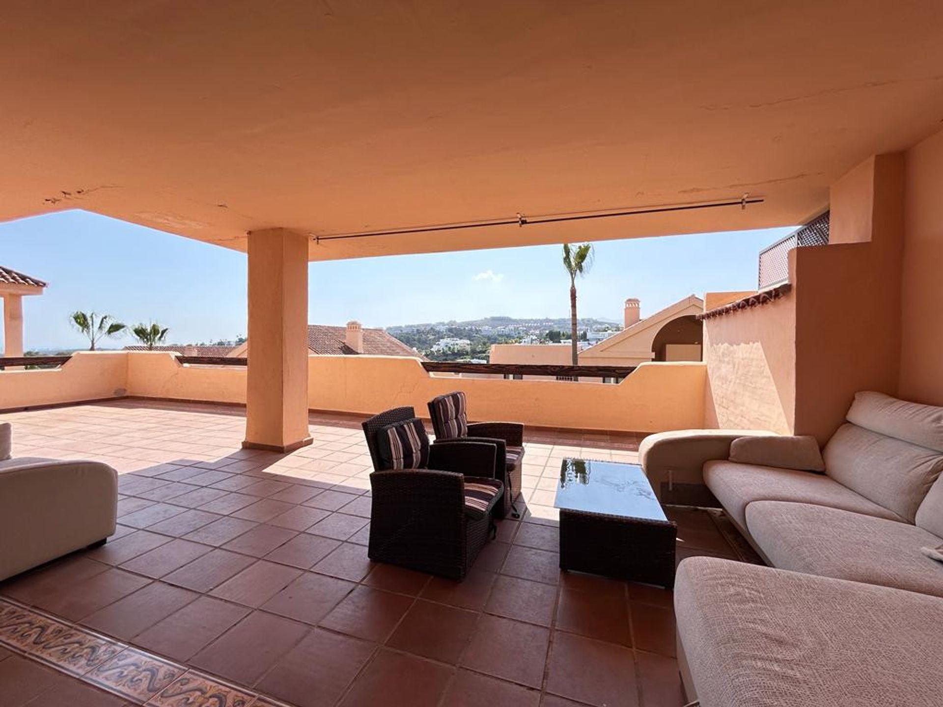 Condominium in Benahavis, Andalusia 12453310