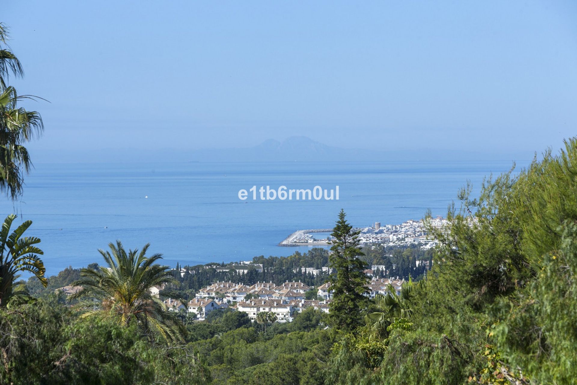 Tierra en marbella, Andalucía 12453379