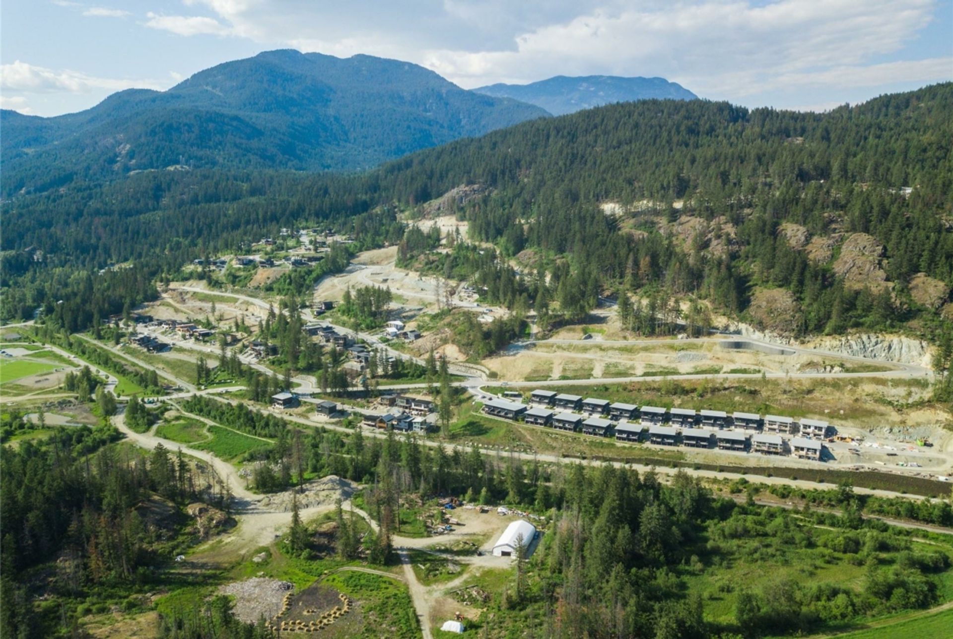 Земельные участки в Pemberton, British Columbia 12453615