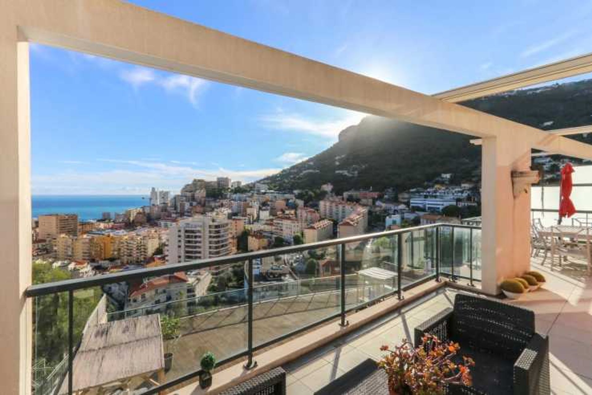 Condominium in Beausoleil, Provence-Alpes-Côte d'Azur 12453688