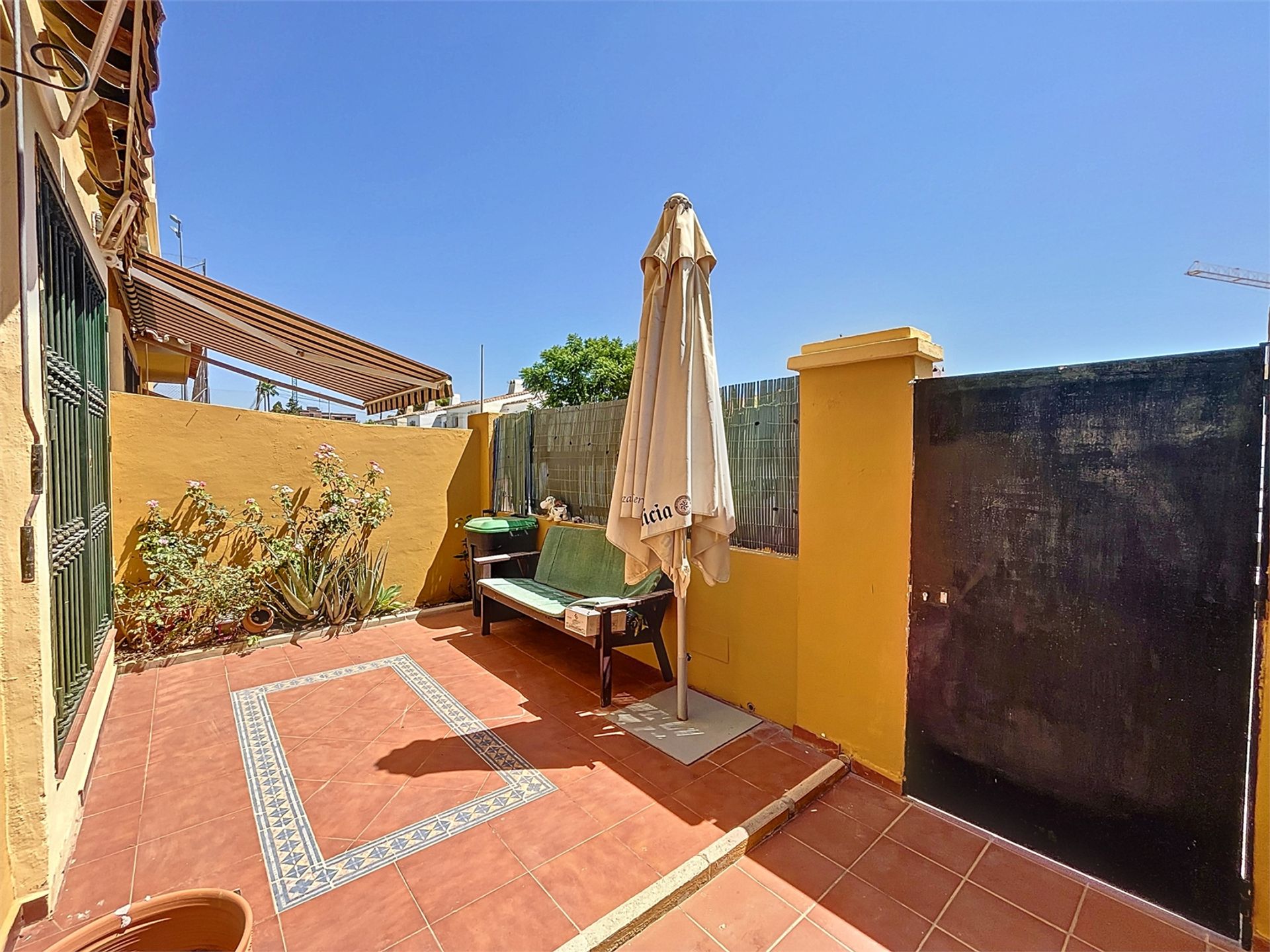 Huis in Torremolinos, Andalusia 12453804