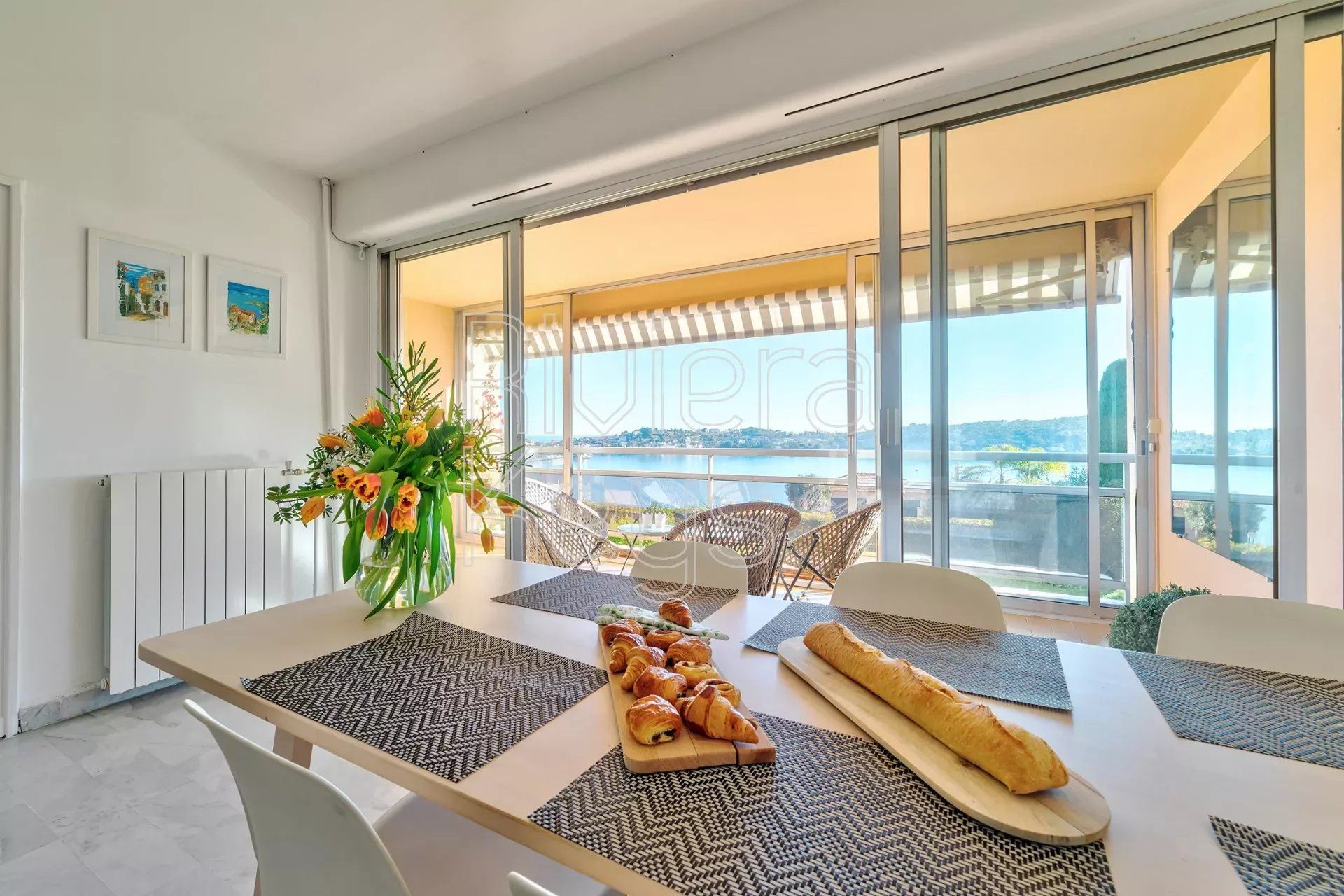 Osakehuoneisto sisään Villefranche-sur-Mer, Alpes-Maritimes 12453952