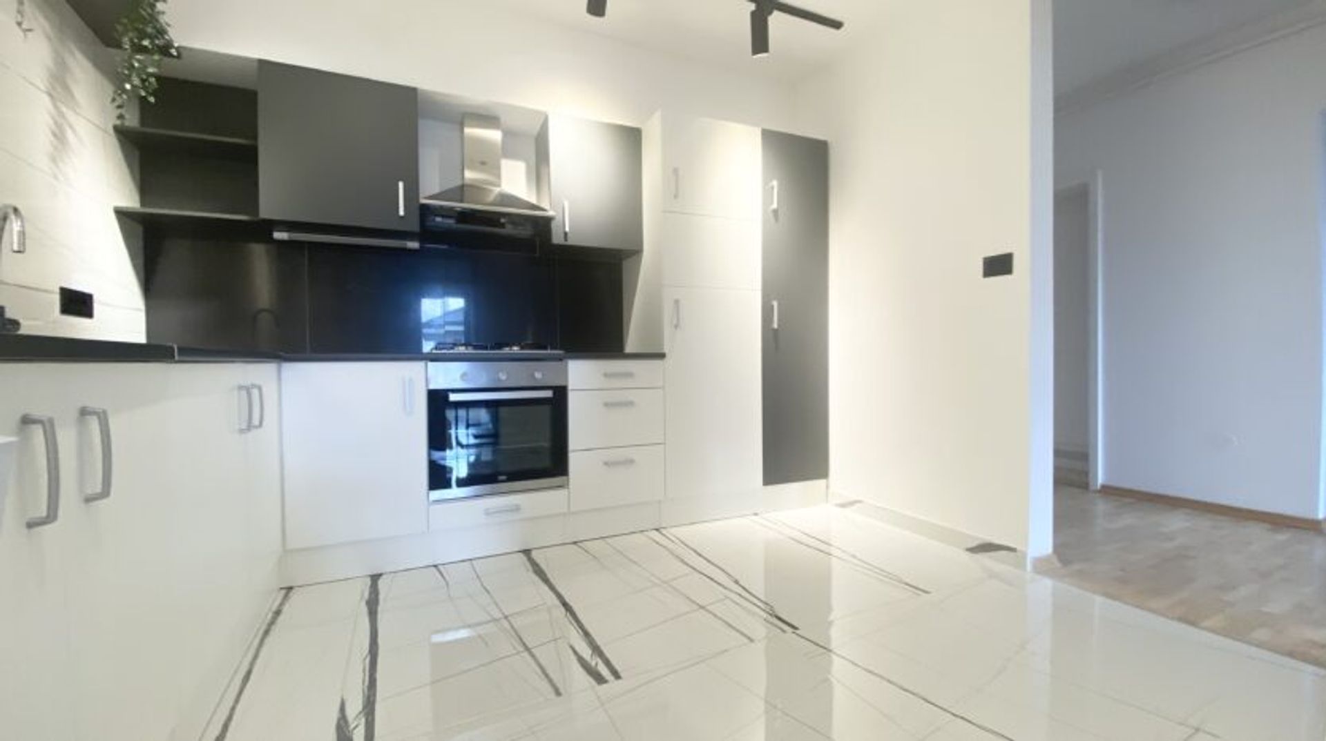 Condominium dans Zagreb, Zagreb, Grad 12454356