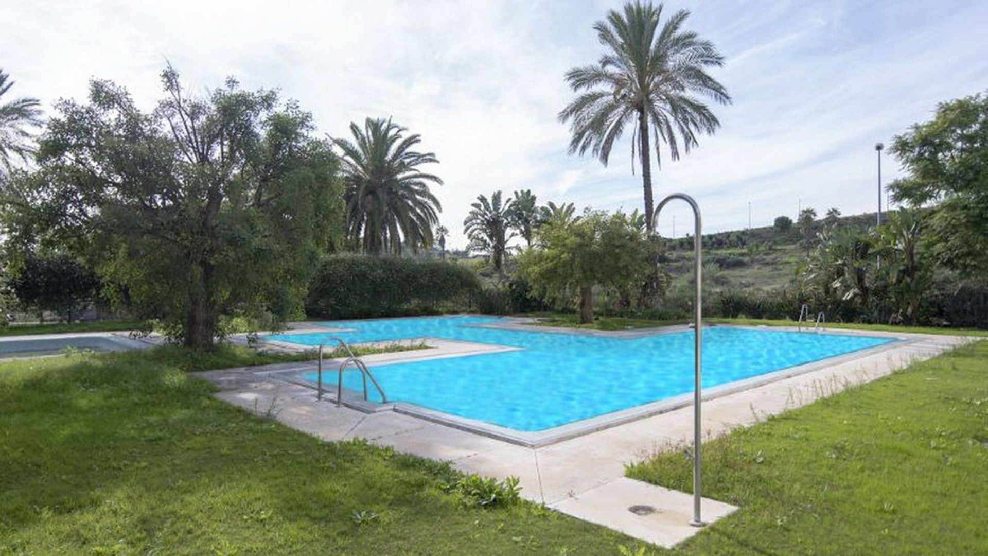 Osakehuoneisto sisään Las Lagunas de Mijas, Andalucía 12454696