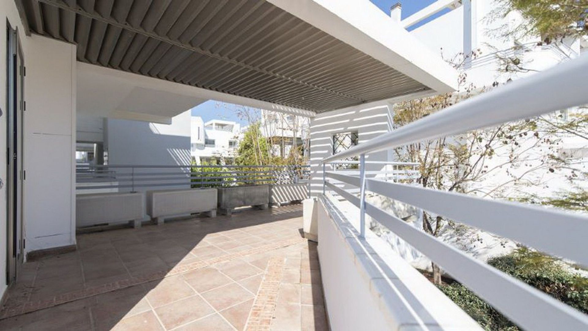 Condominium in Las Lagunas de Mijas, Andalucía 12454698