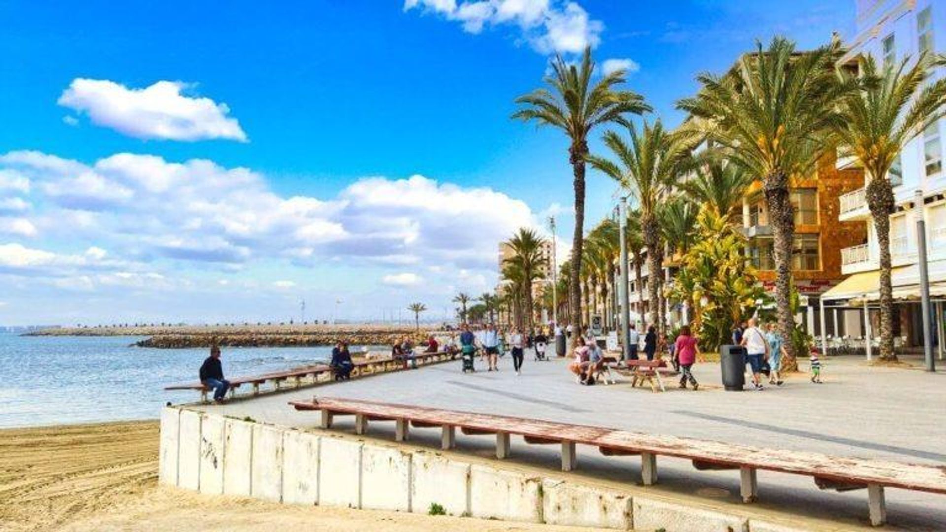 Квартира в Torrevieja, Comunidad Valenciana 12455197