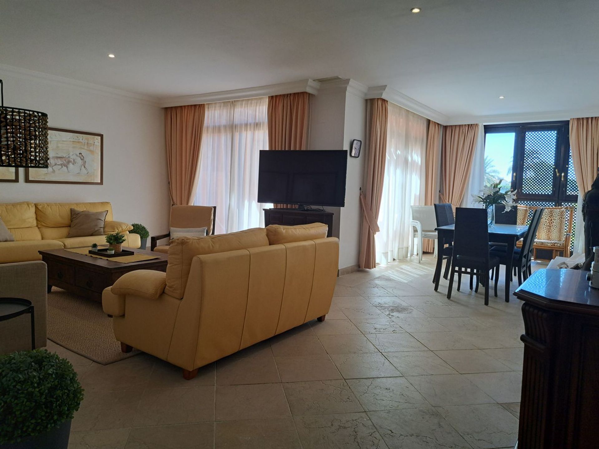 Kondominium dalam Estepona, Andalusia 12455419