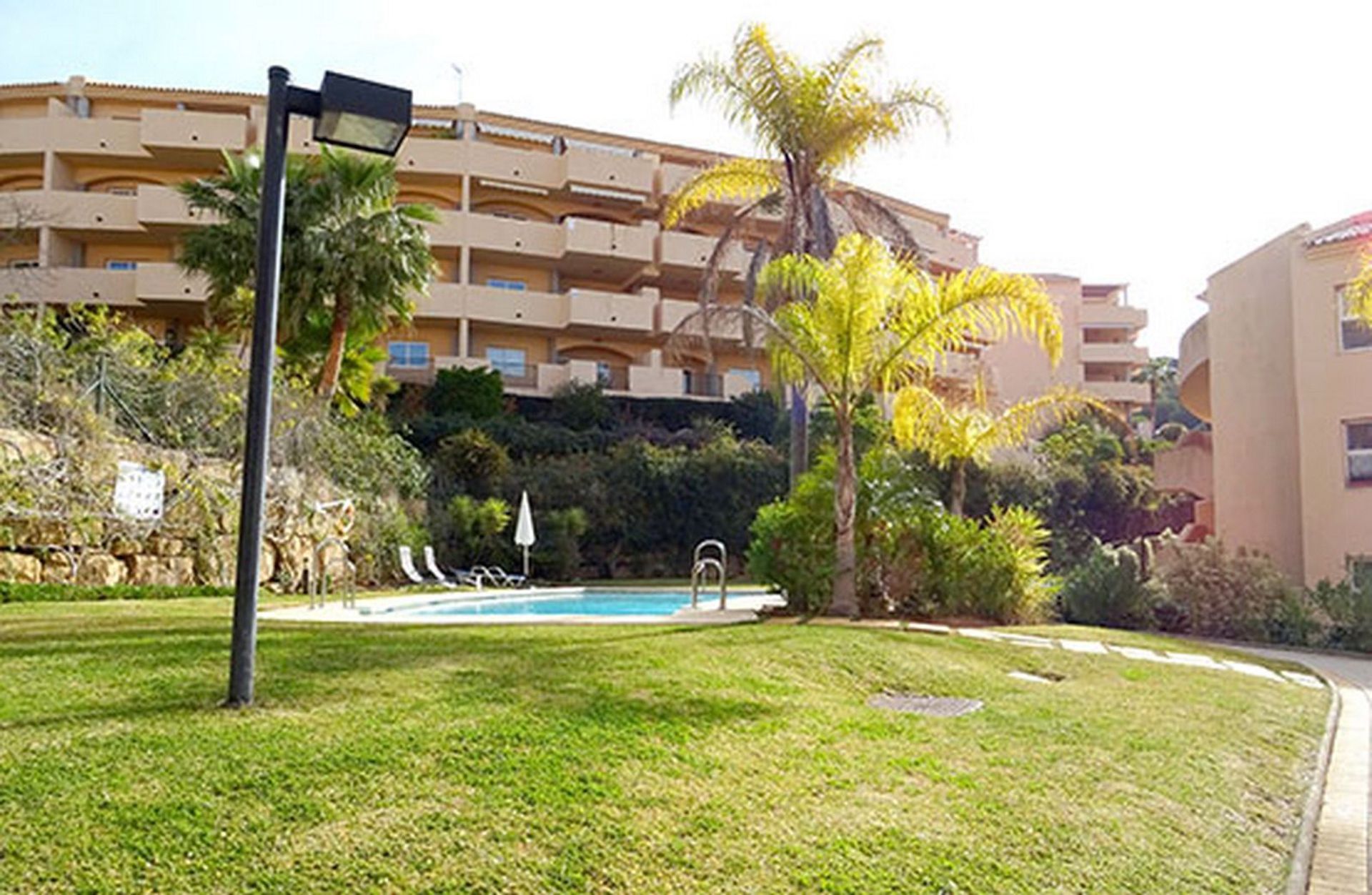 Condominium in Marbella, Andalusia 12458540