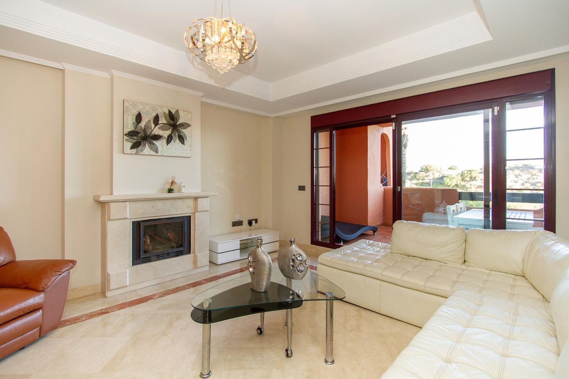 Condominium in Marbella, Andalusia 12458553