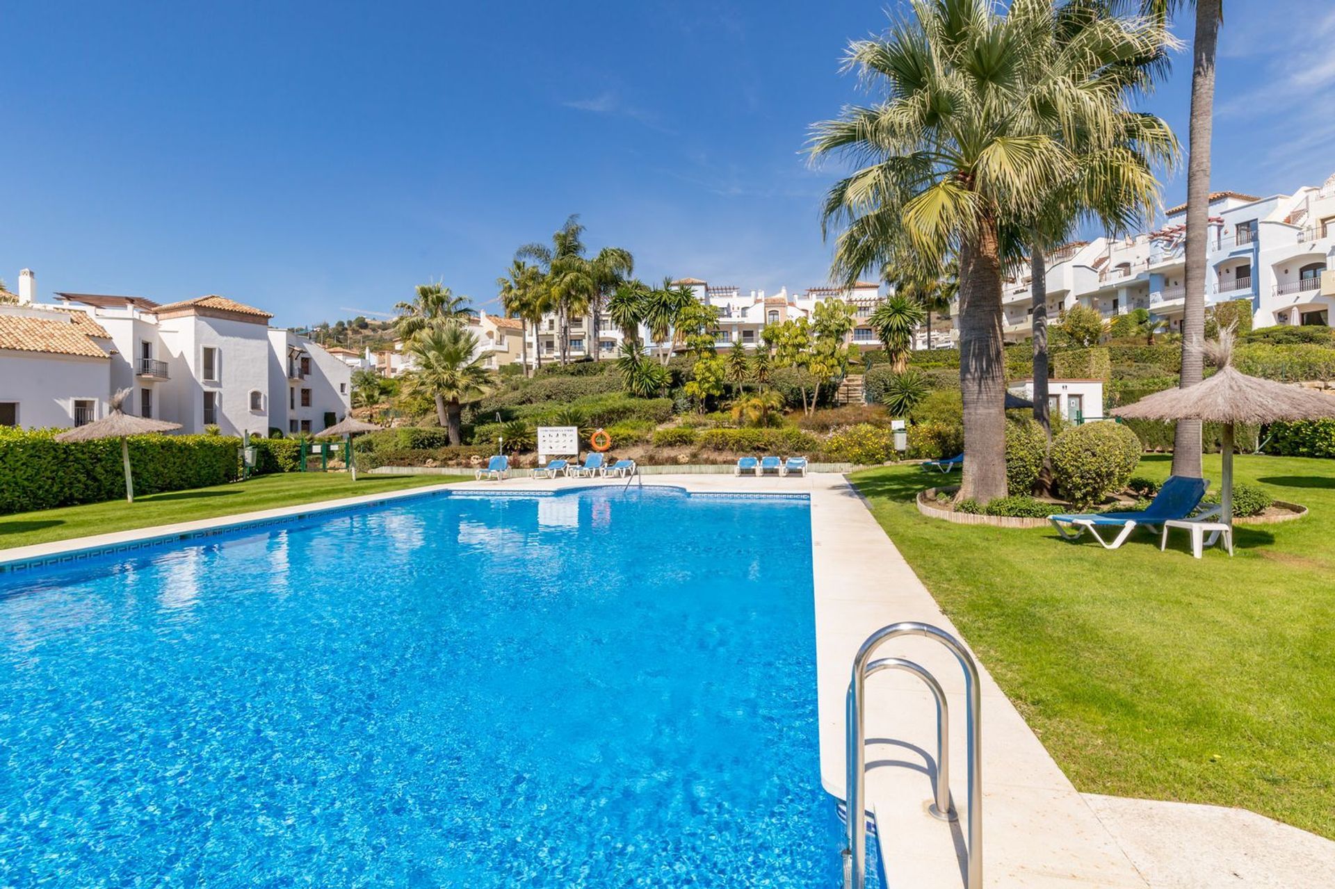 Kondominium dalam Benahavis, Andalusia 12458584