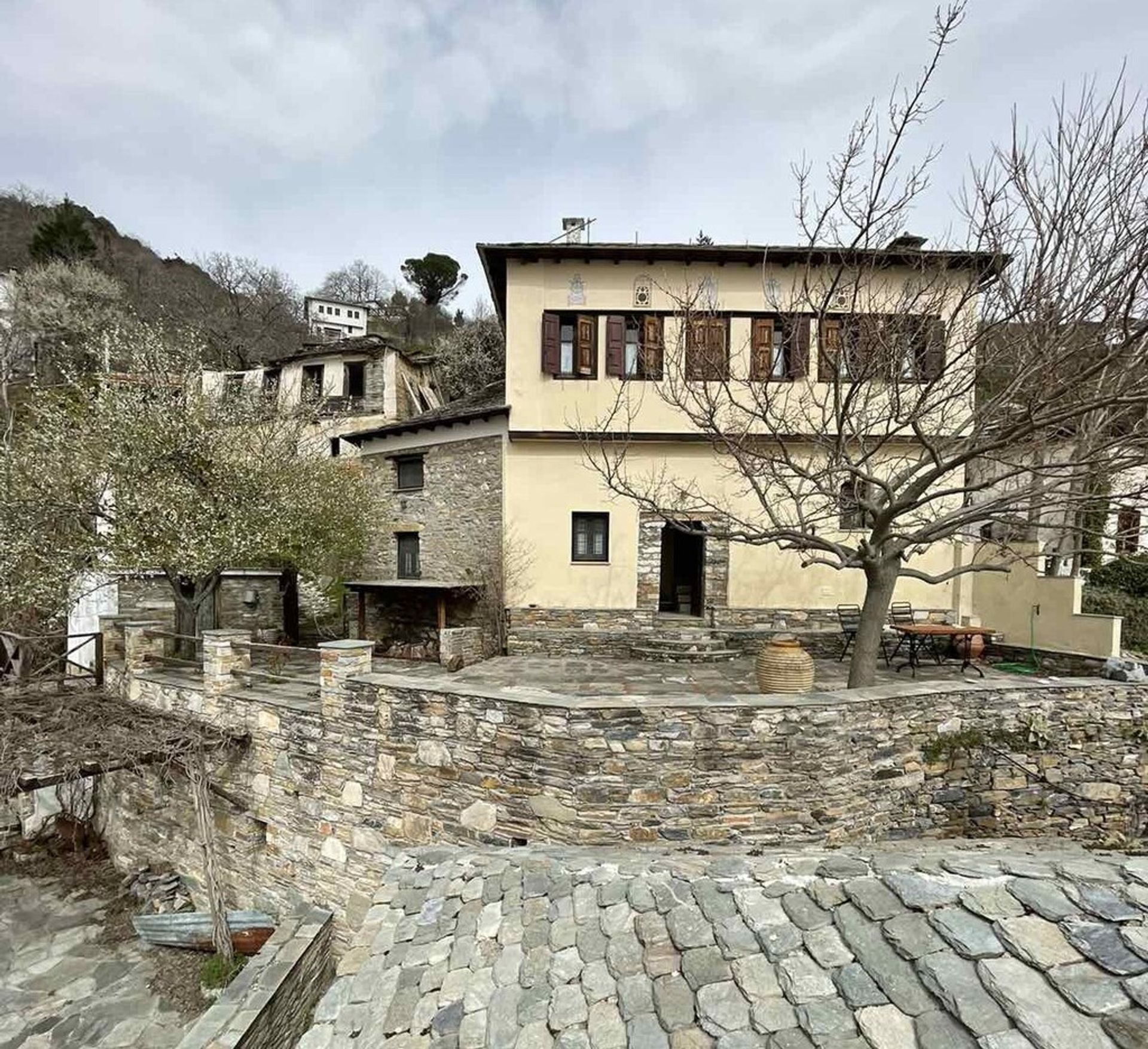 casa en Makrinitsa, Tesalia 12465519