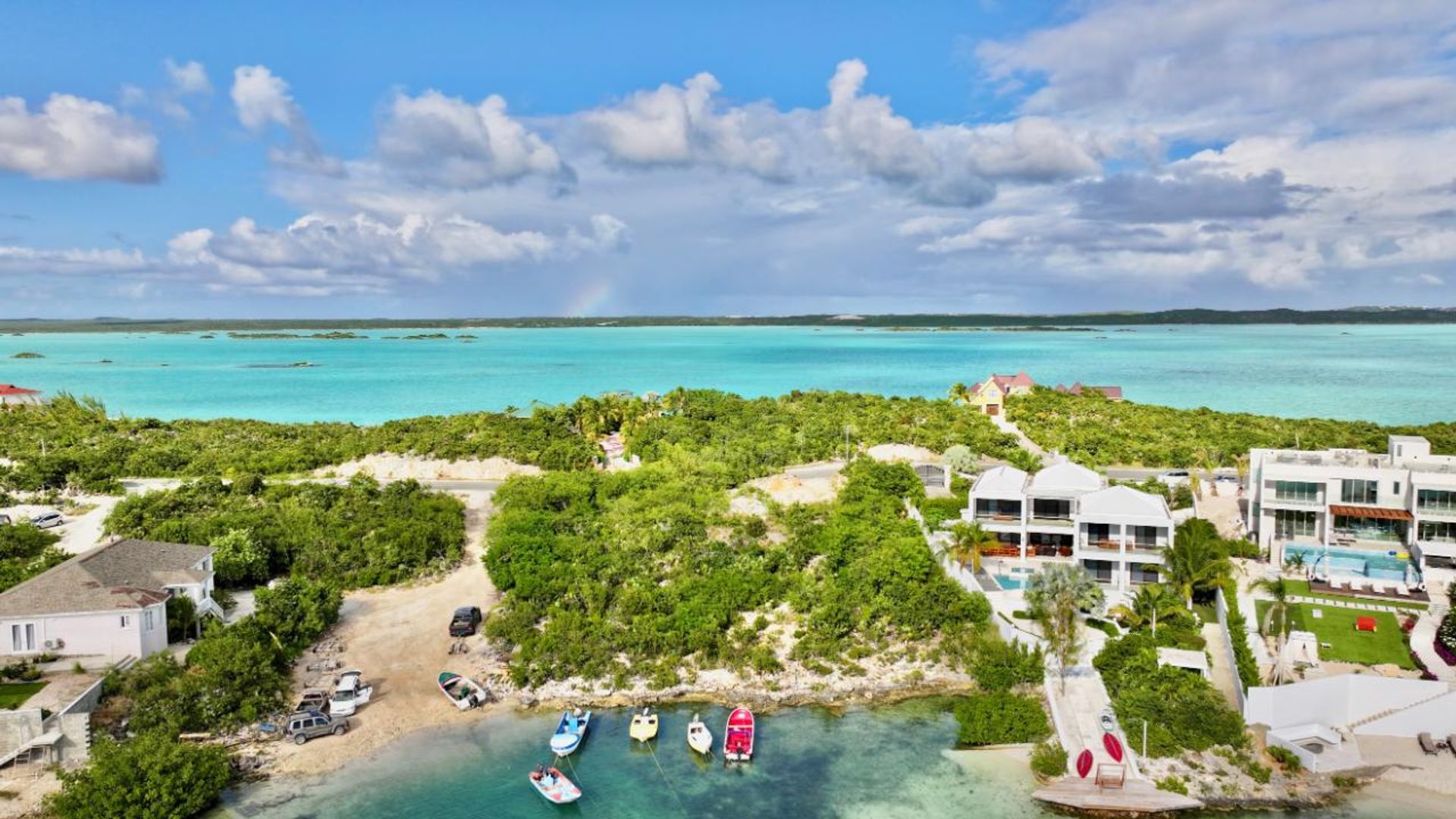 Land im , Caicos Islands 12468769