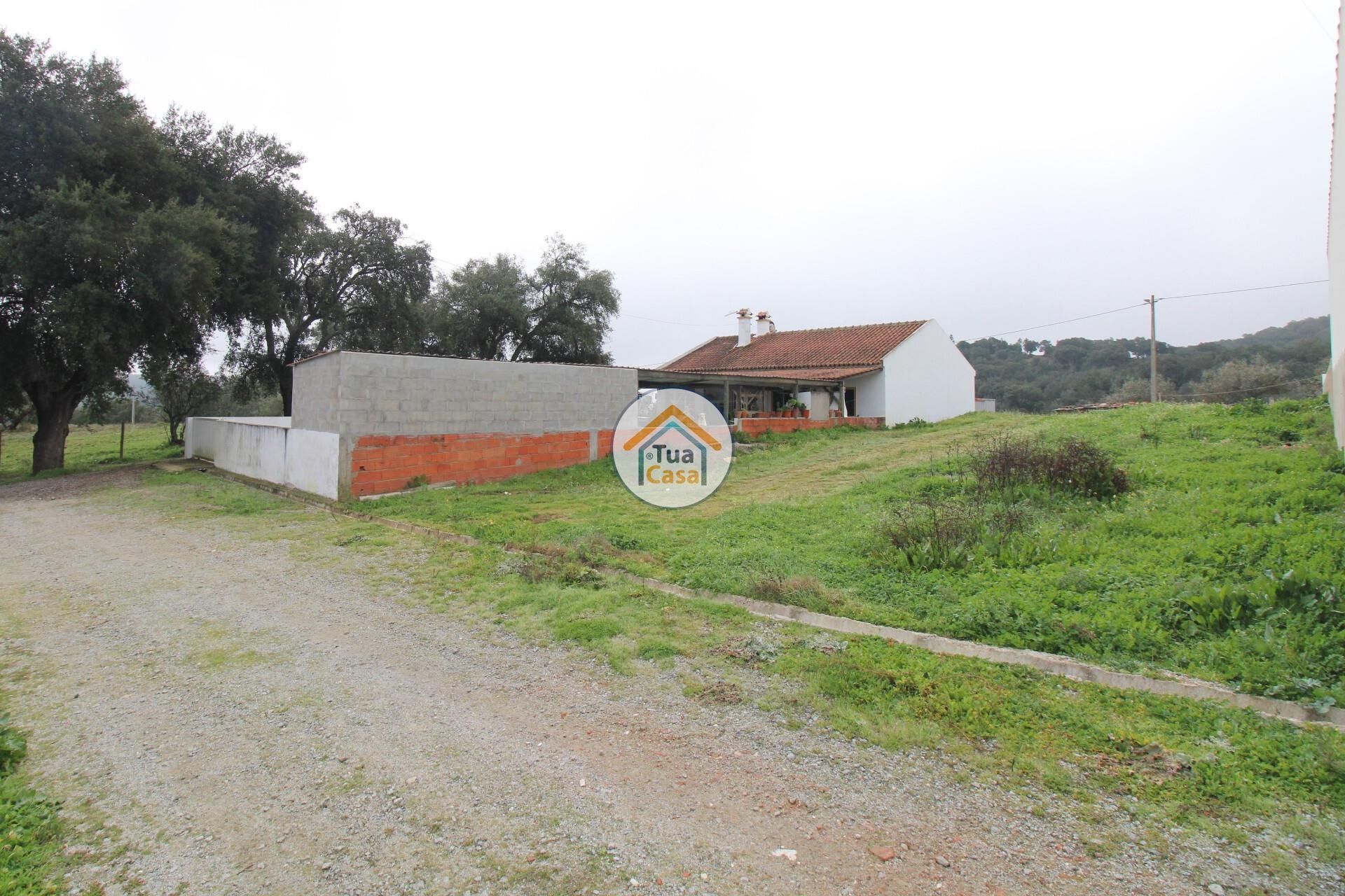 Tanah dalam São Sebastião da Giesteira, Évora District 12470446