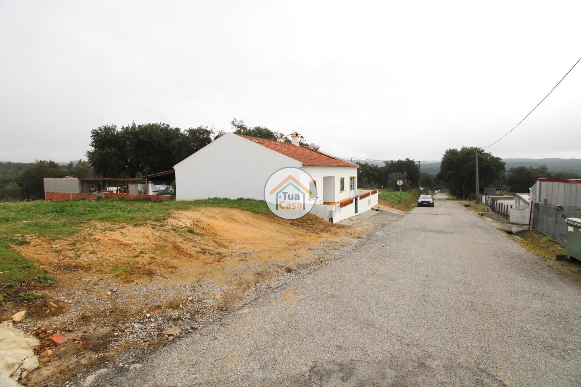 Tierra en São Sebastião da Giesteira, Évora District 12470446