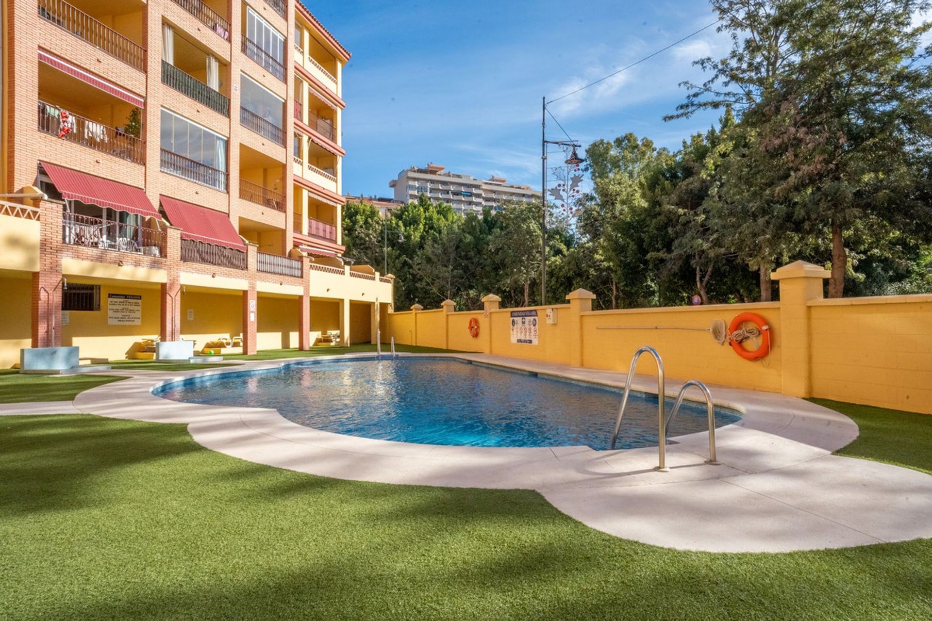 Condominium dans Fuengirola, Andalousie 12471923