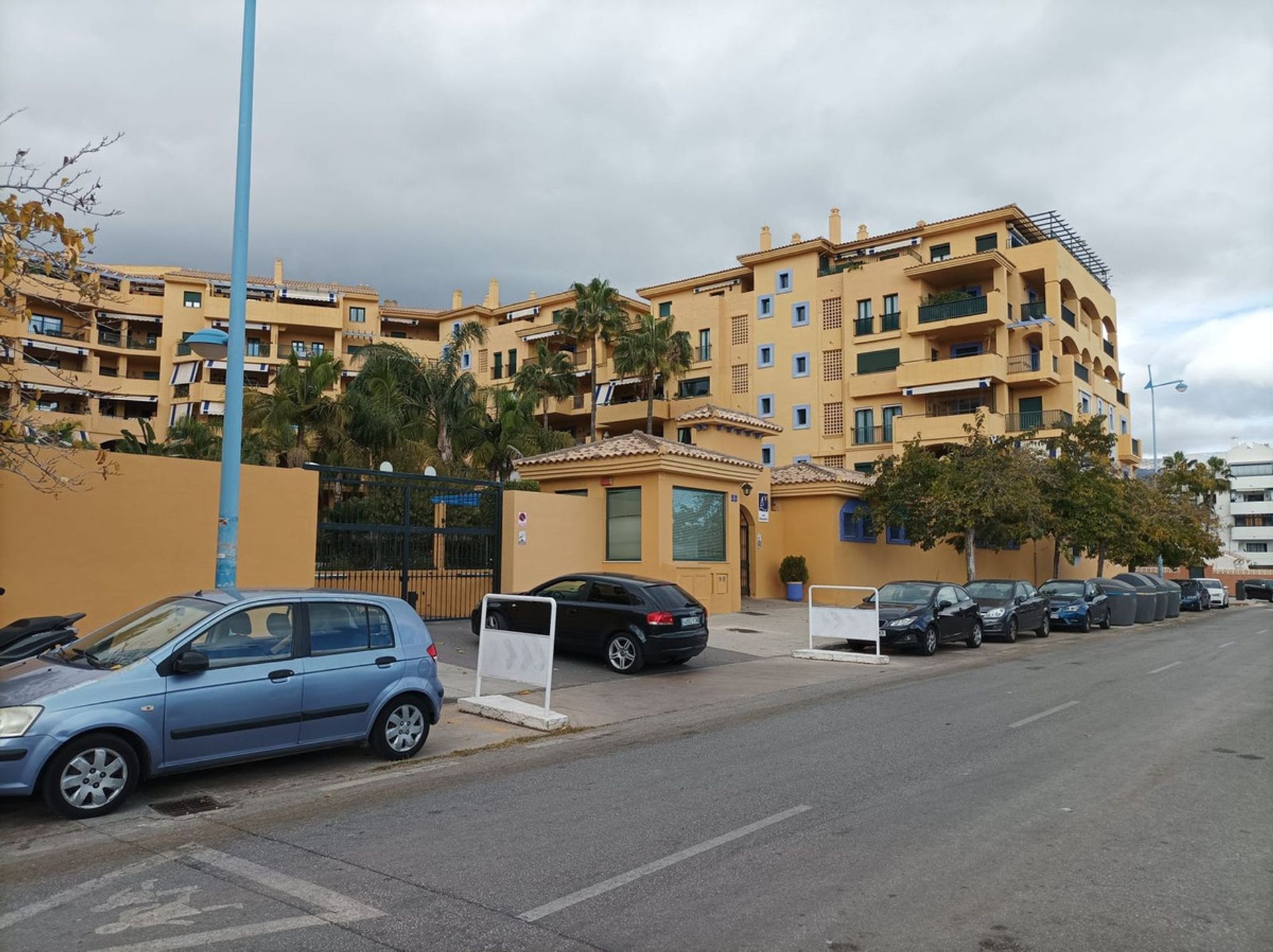 Condominium in San Pedro de Alcántara, Andalusië 12471980